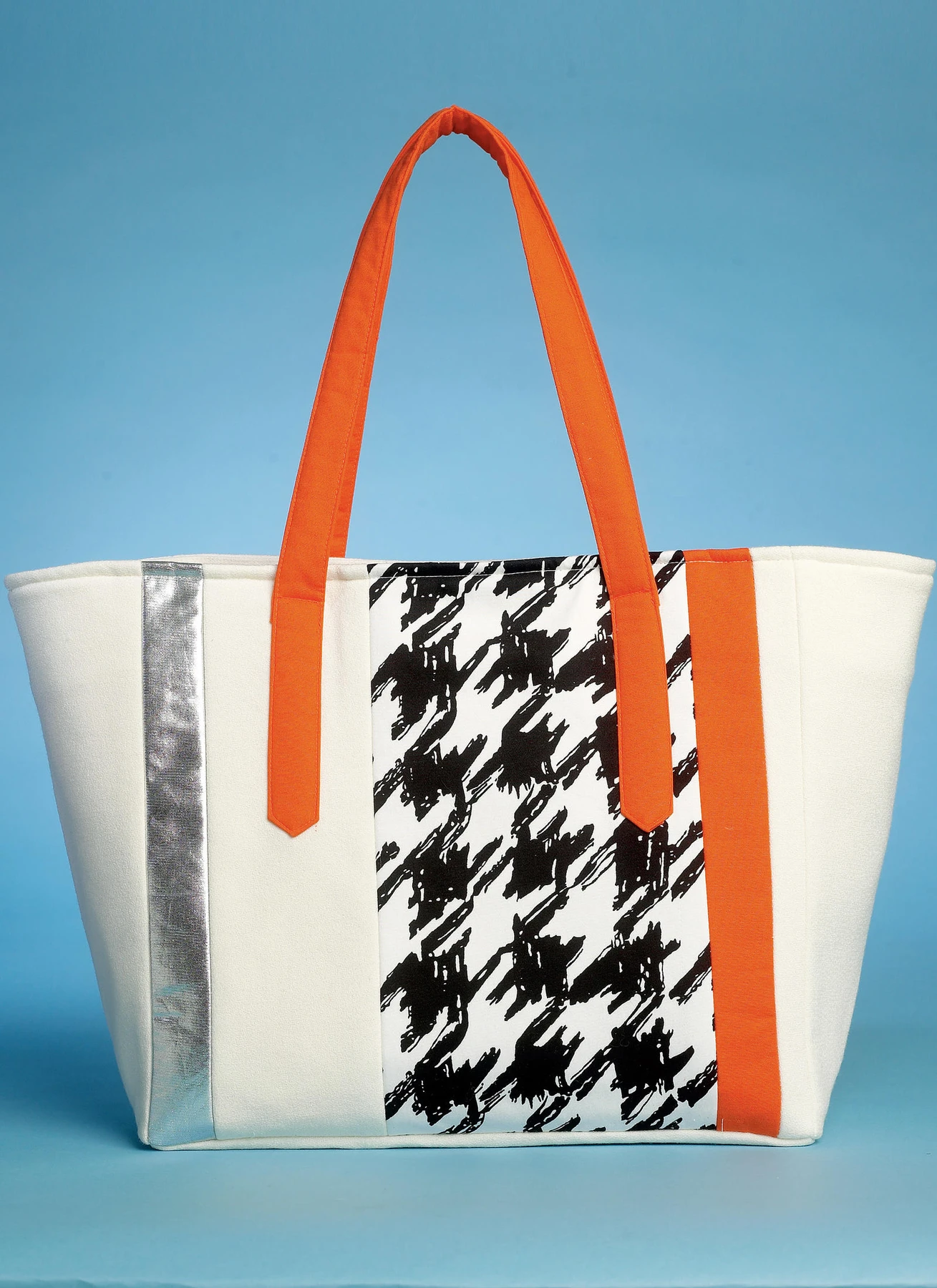 Butterick Sewing Pattern Tote Bags in Four Styles (PDF) 6 Butterick Sewing Pattern Tote Bags in Four Styles (PDF)