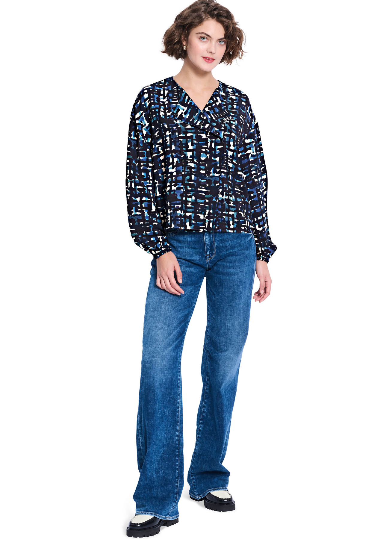 Burda Style Pattern 5597 Misses' Blouse 5 Burda Style Pattern 5597 Misses' Blouse