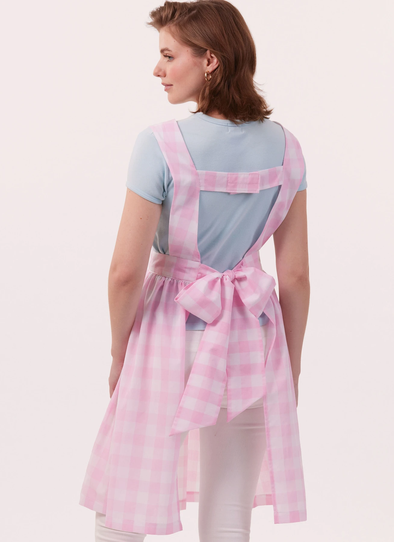McCall's Sewing Pattern Misses' Apron and Kitchen Accessories (PDF) 8 McCall's Sewing Pattern Misses' Apron and Kitchen Accessories (PDF)