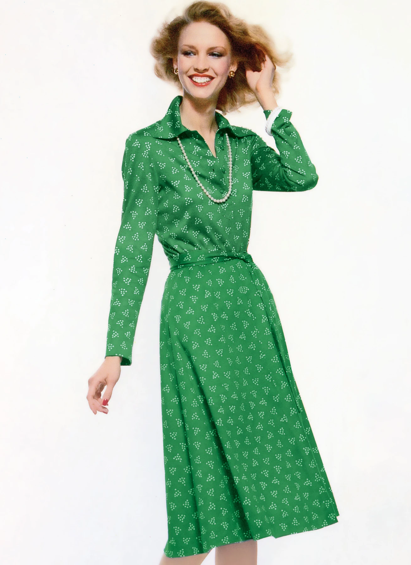 Vogue Patterns 1970s Misses' Vintage Knit Dress by Diane von Furstenberg 2 Vogue Patterns 1970s Misses' Vintage Knit Dress by Diane von Furstenberg