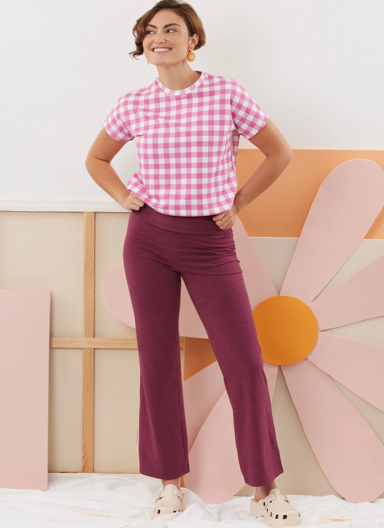 Simplicity Sewing Pattern Misses' Tops, Pants and Apron Dresses by Elaine Heigl Designs 5 Simplicity Sewing Pattern Misses' Tops, Pants and Apron Dresses by Elaine Heigl Designs