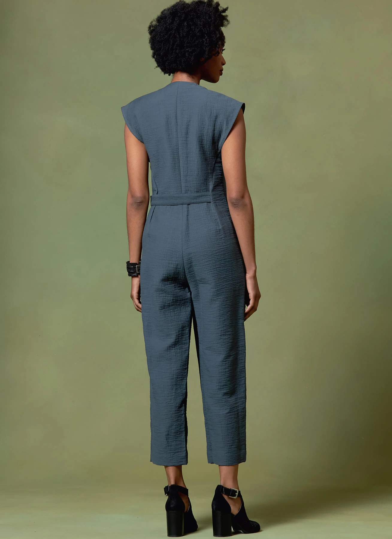 Vogue Patterns Misses' Jumpsuit 4 Vogue Patterns Misses' Jumpsuit