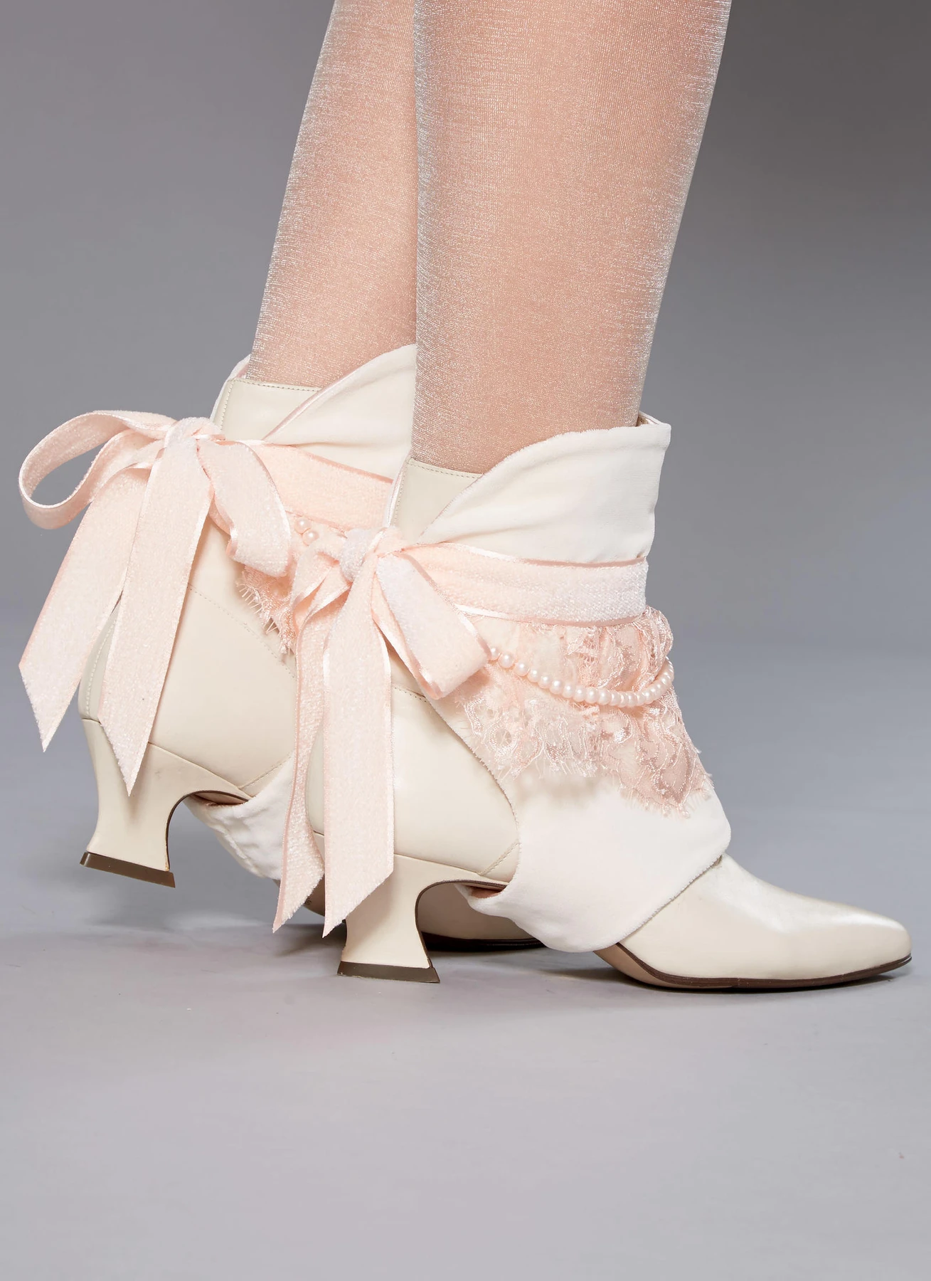 McCall's Sewing Pattern Misses' Spats (PDF) 7 McCall's Sewing Pattern Misses' Spats (PDF)