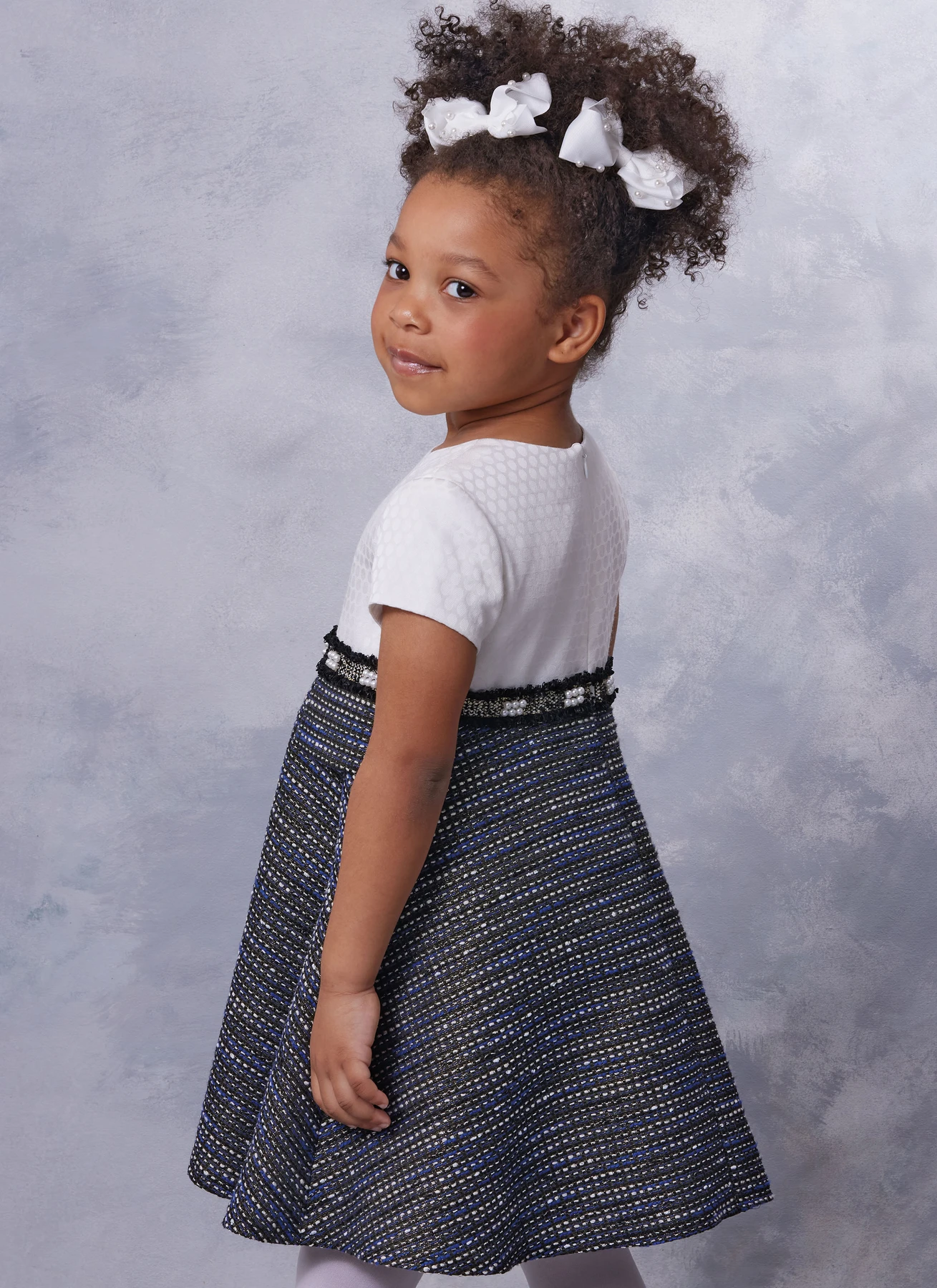 Vogue Patterns Children's Dresses (PDF) 8 Vogue Patterns Children's Dresses (PDF)
