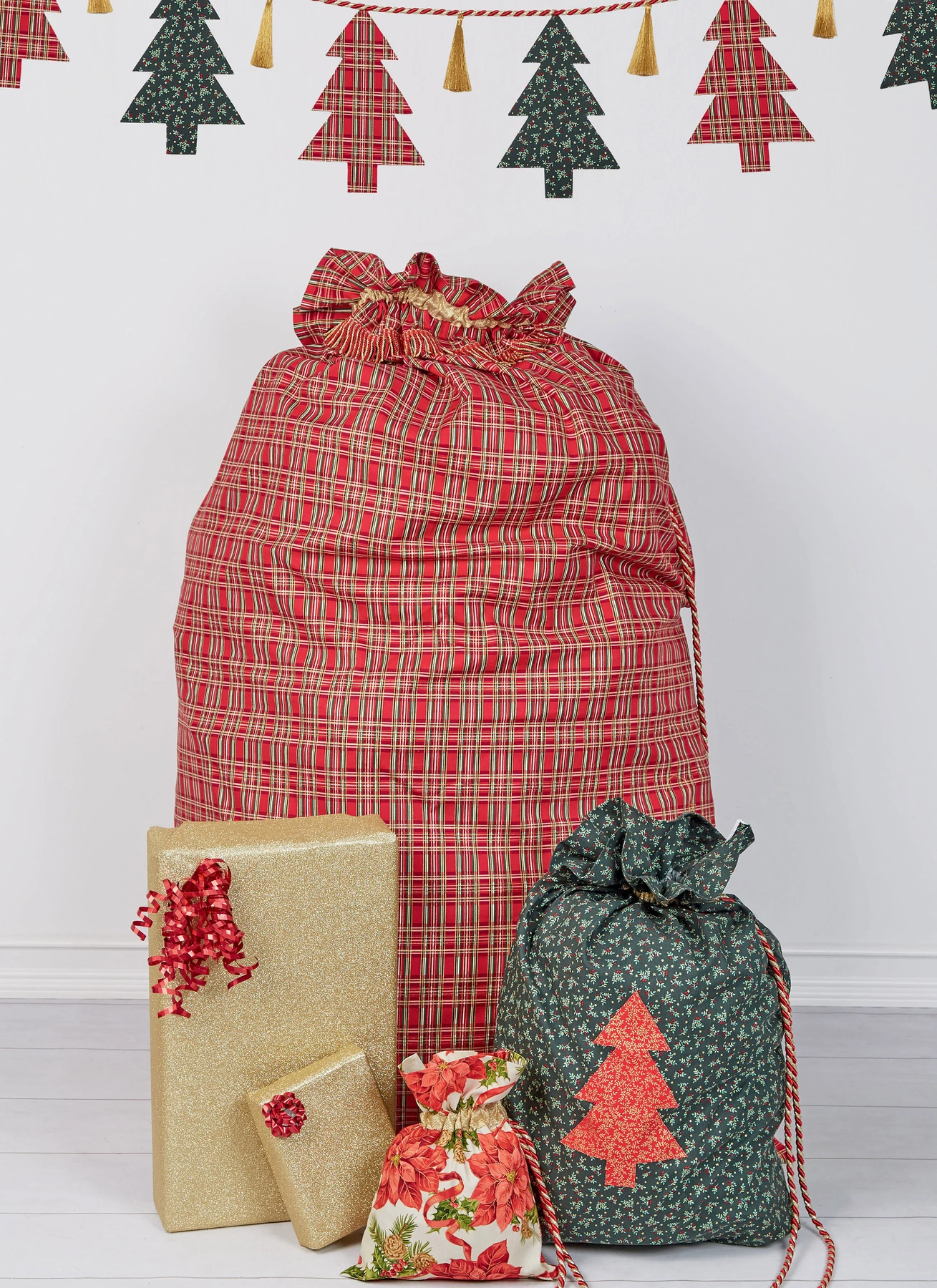 Simplicity Sewing Pattern Holiday Decorating Accessories 4 Simplicity Sewing Pattern Holiday Decorating Accessories