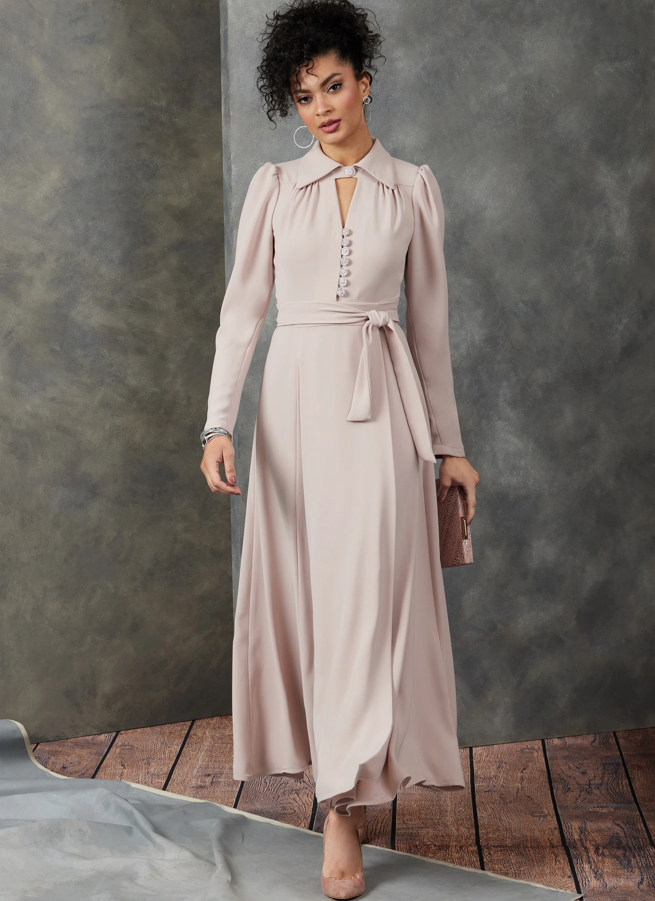 Vogue Patterns Misses' Dress 2 Vogue Patterns Misses' Dress
