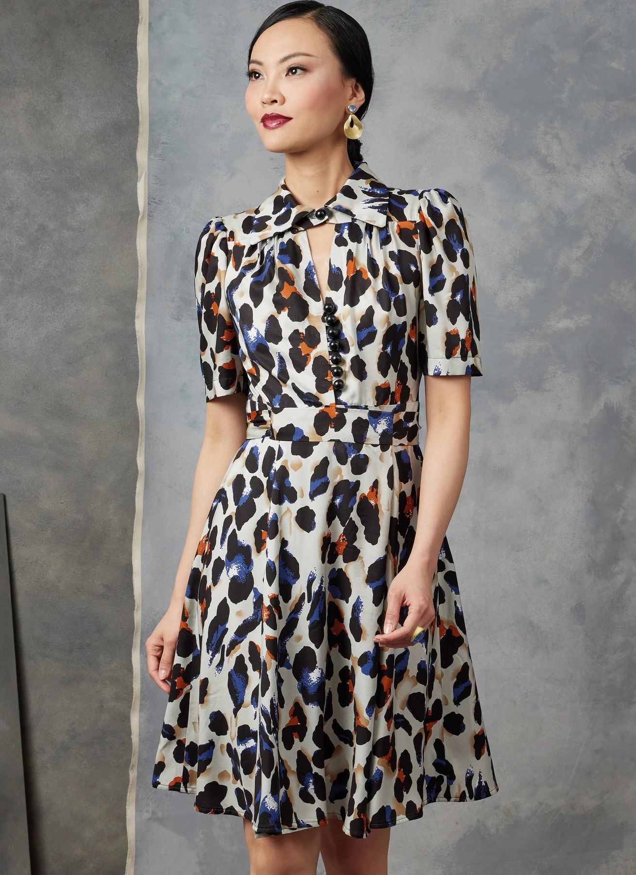 Vogue Patterns Misses' Dress 3 Vogue Patterns Misses' Dress
