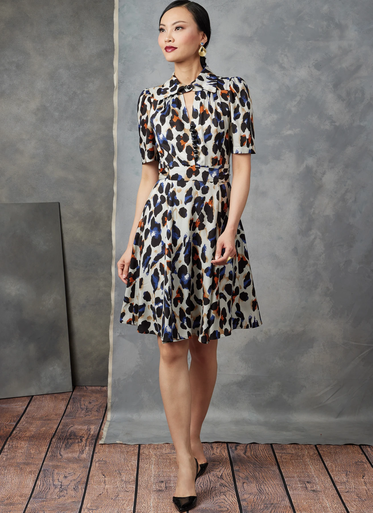 Vogue Patterns Misses' Dress 4 Vogue Patterns Misses' Dress
