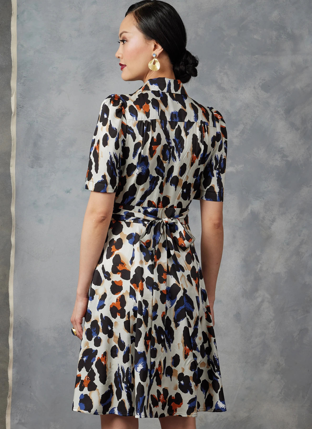 Vogue Patterns Misses' Dress 6 Vogue Patterns Misses' Dress