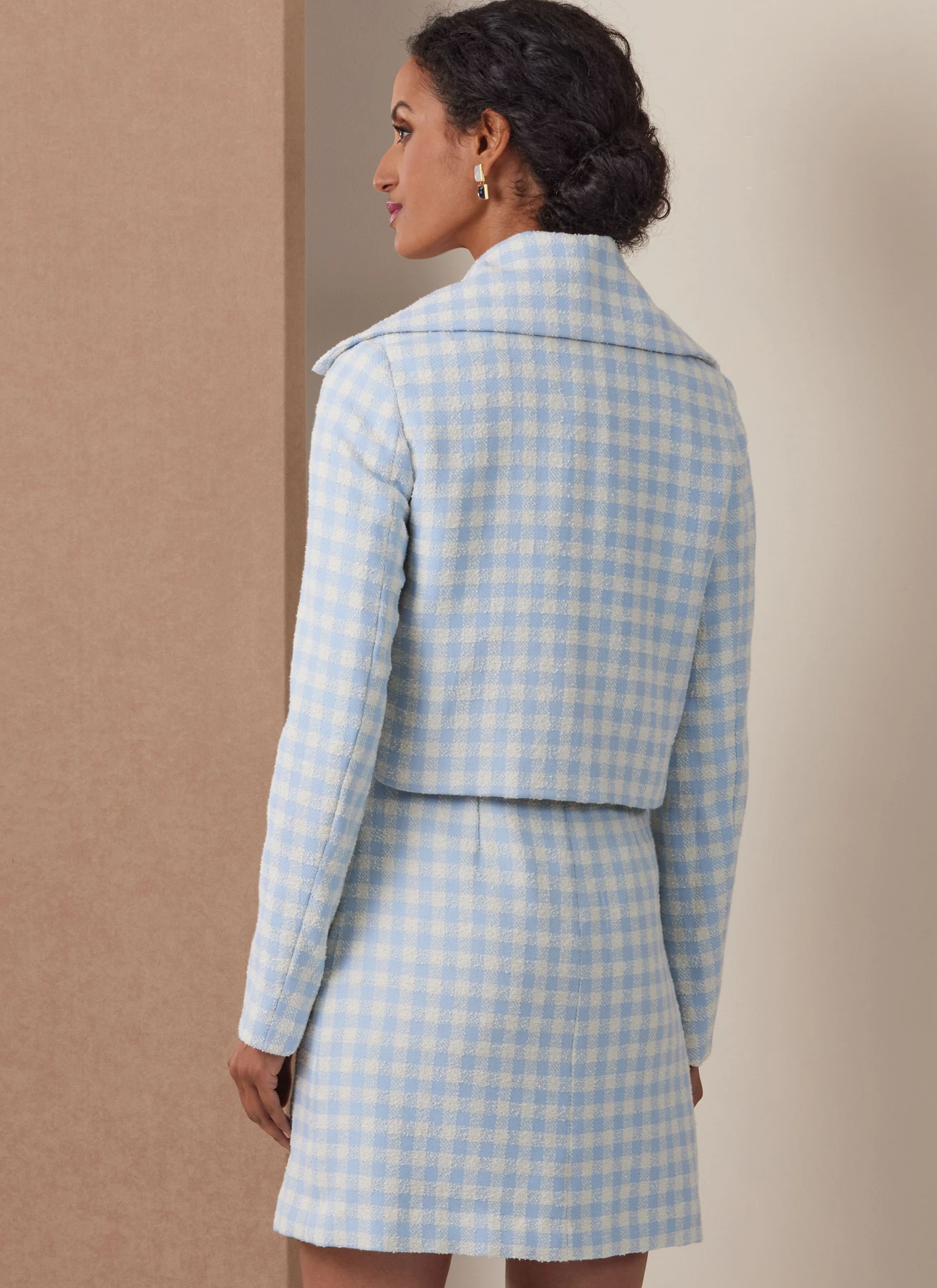 Vogue Patterns Misses' and Miss Petite Jacket and Sheath Dress 6 Vogue Patterns Misses' and Miss Petite Jacket and Sheath Dress