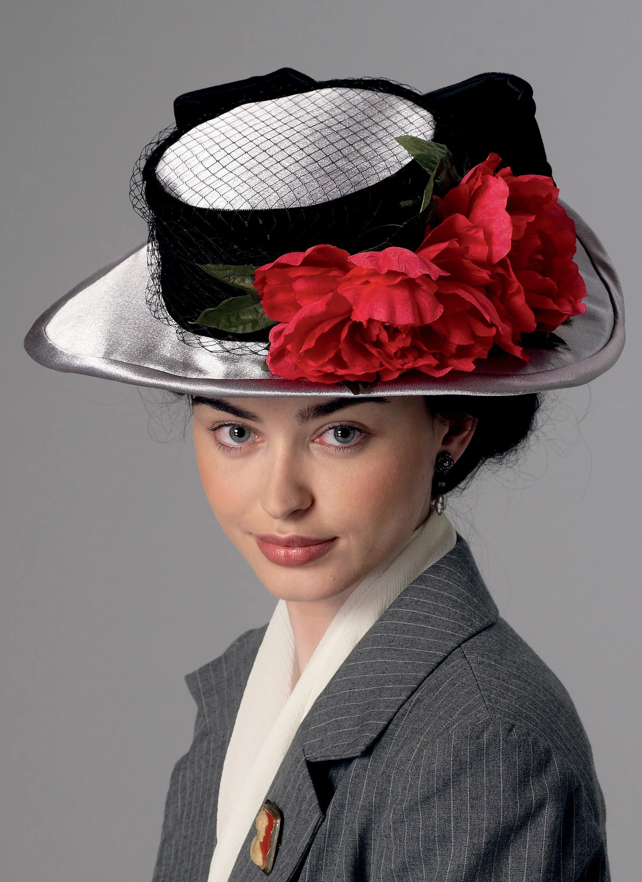 Butterick Sewing Pattern Misses' Hats in Four Styles (PDF) 4 Butterick Sewing Pattern Misses' Hats in Four Styles (PDF)