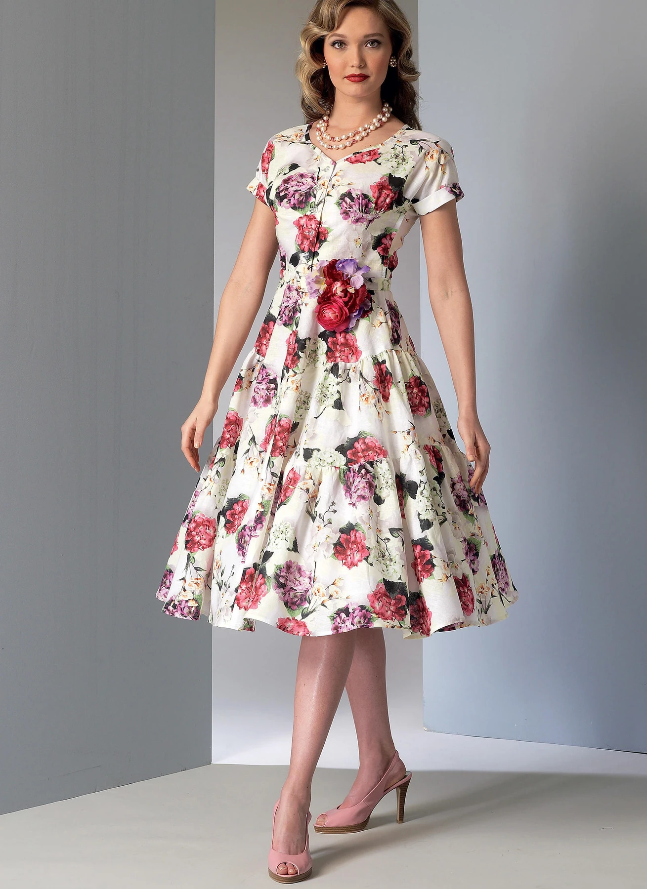 Vogue Patterns 1950s Misses' Tiered and Ruffled Dress and Belt 5 Vogue Patterns 1950s Misses' Tiered and Ruffled Dress and Belt