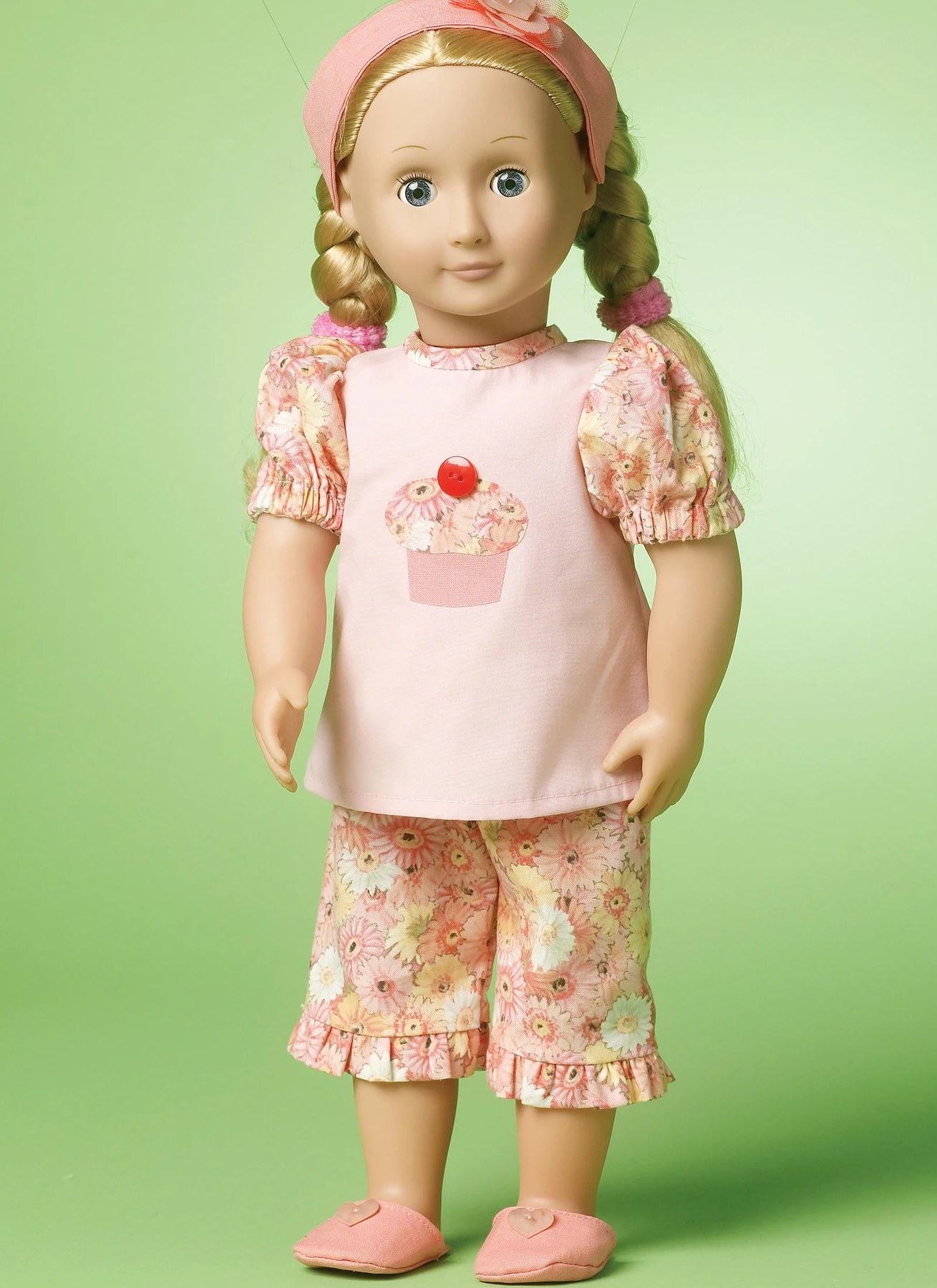 McCall's Sewing Pattern Casual Outfits for 18" Doll (PDF) 4 McCall's Sewing Pattern Casual Outfits for 18" Doll (PDF)