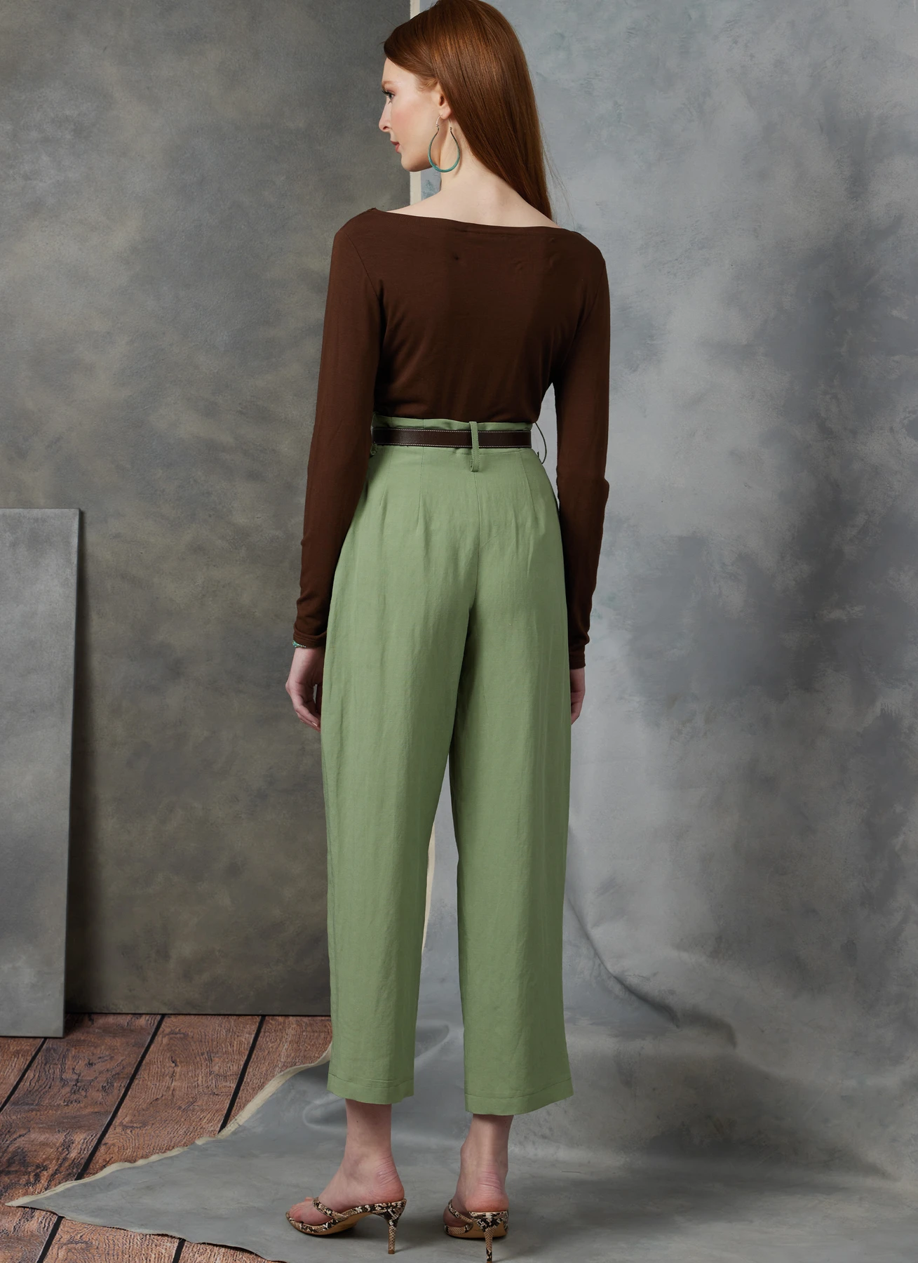 Vogue Patterns Misses' Shorts and Pants 5 Vogue Patterns Misses' Shorts and Pants