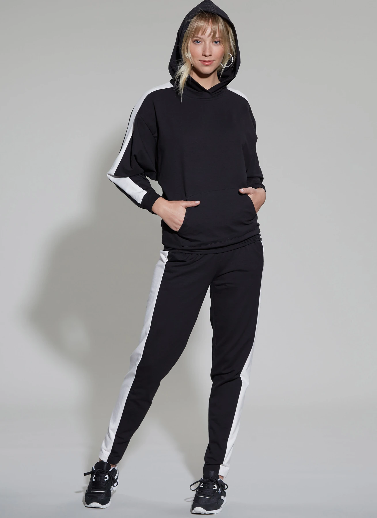 McCall's Sewing Pattern Misses' Lounge Pants, Top and Hoodie 2 McCall's Sewing Pattern Misses' Lounge Pants, Top and Hoodie