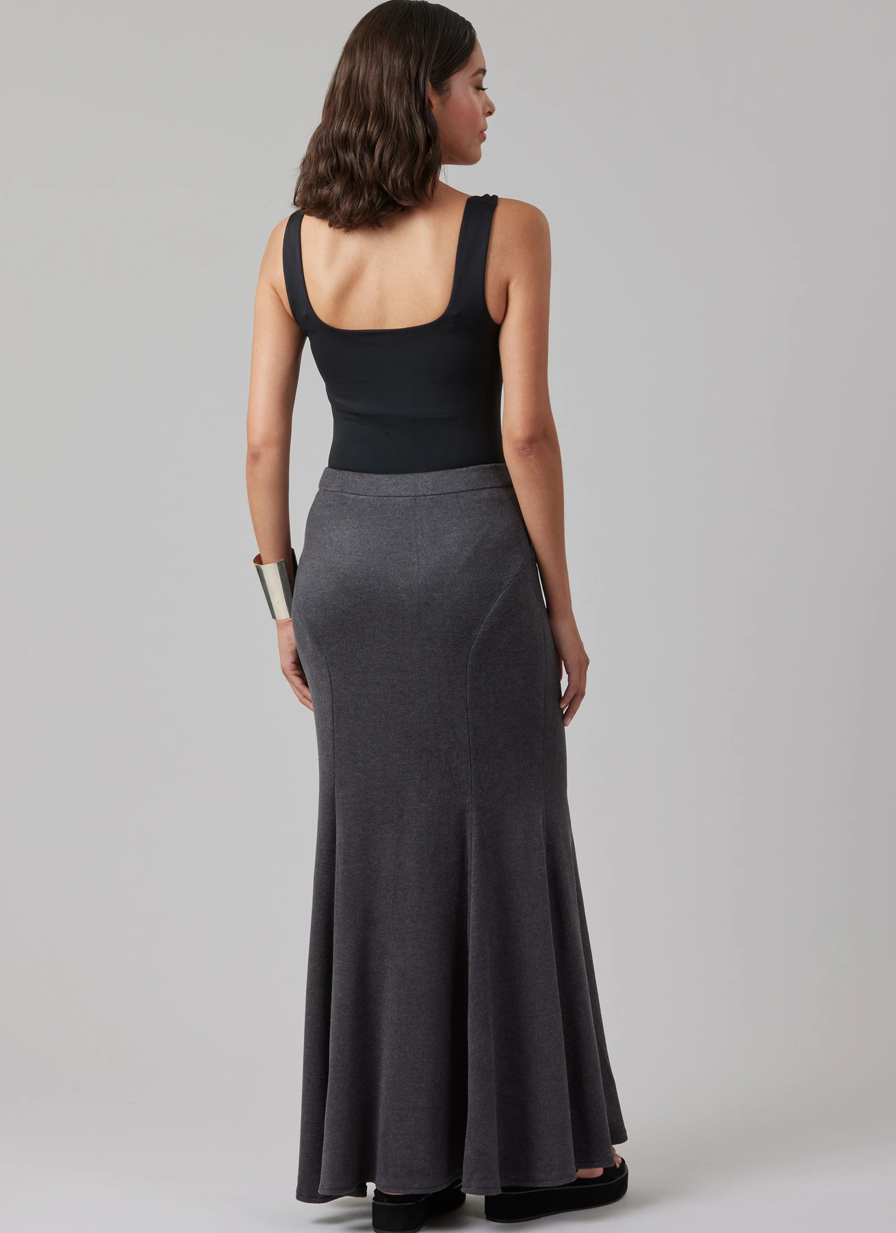 McCall's Sewing Pattern Misses' Knit Skirt in Three Lengths (PDF) 5 McCall's Sewing Pattern Misses' Knit Skirt in Three Lengths (PDF)