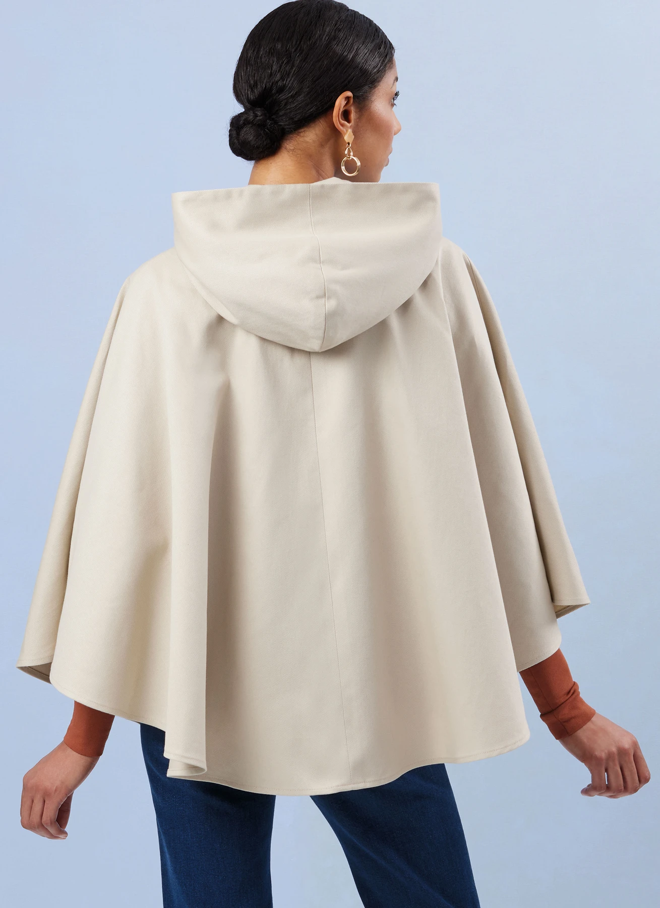 Simplicity Sewing Pattern Misses' Capes (PDF) 6 Simplicity Sewing Pattern Misses' Capes (PDF)