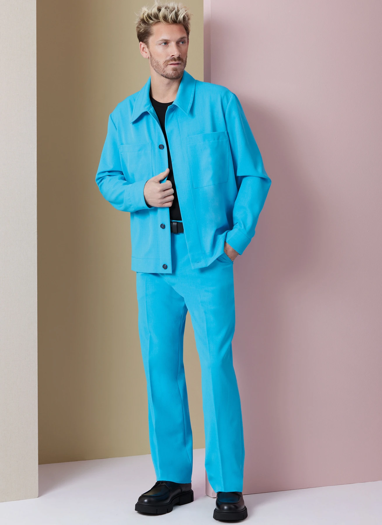 Vogue Patterns Men's Jackets, Shorts and Pants 5 Vogue Patterns Men's Jackets, Shorts and Pants