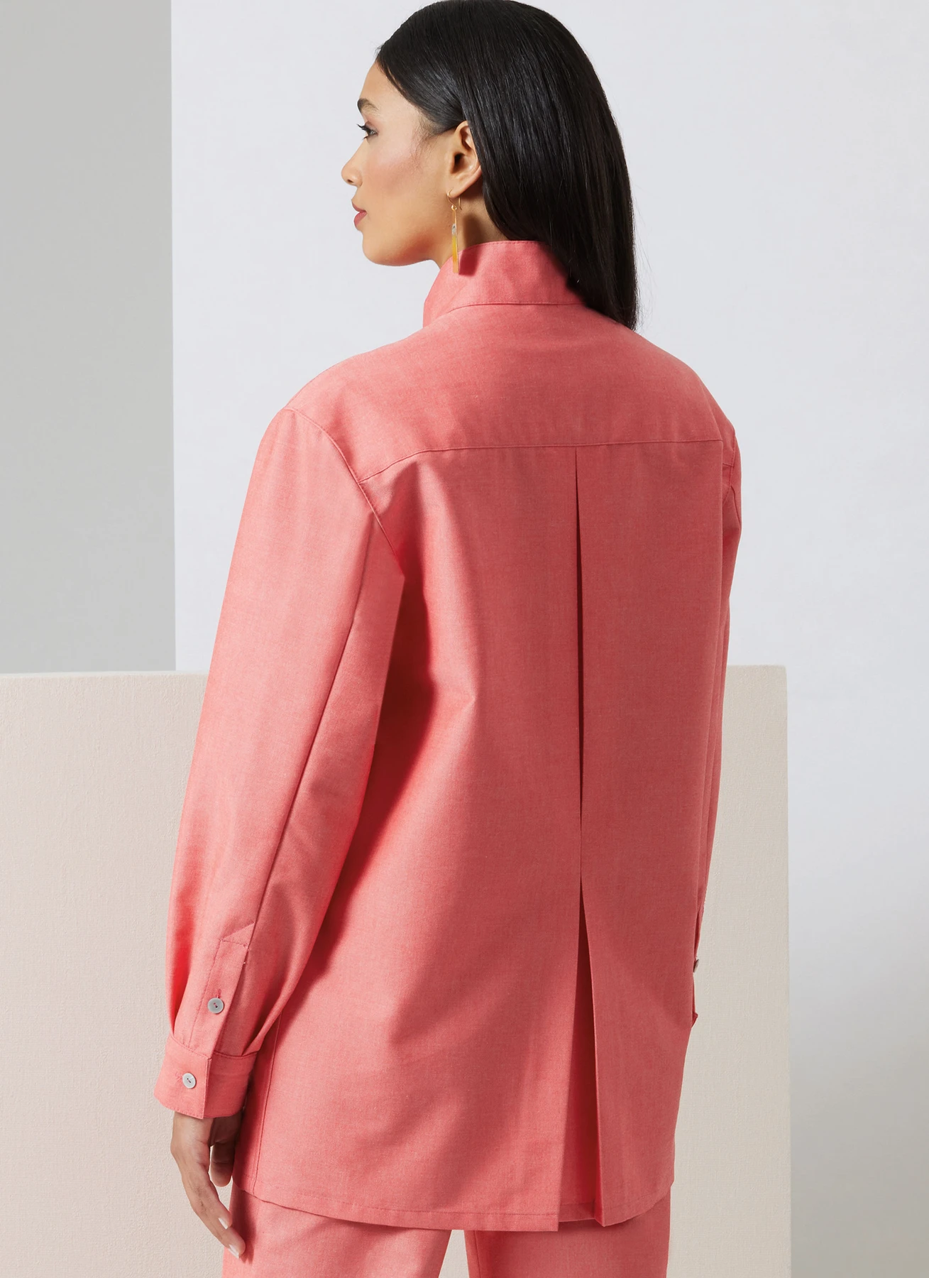 Vogue Patterns Unisex Shirt and Pants (PDF) 8 Vogue Patterns Unisex Shirt and Pants (PDF)