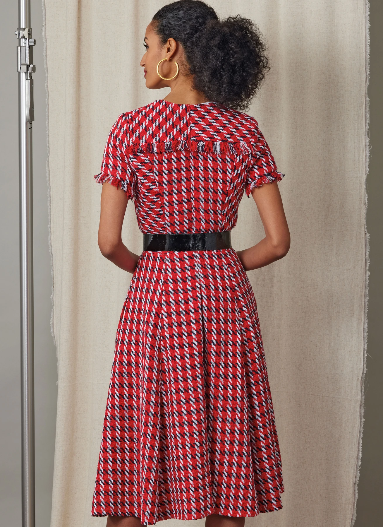Vogue Patterns Misses' Dress with Sleeve and Length Variations 5 Vogue Patterns Misses' Dress with Sleeve and Length Variations