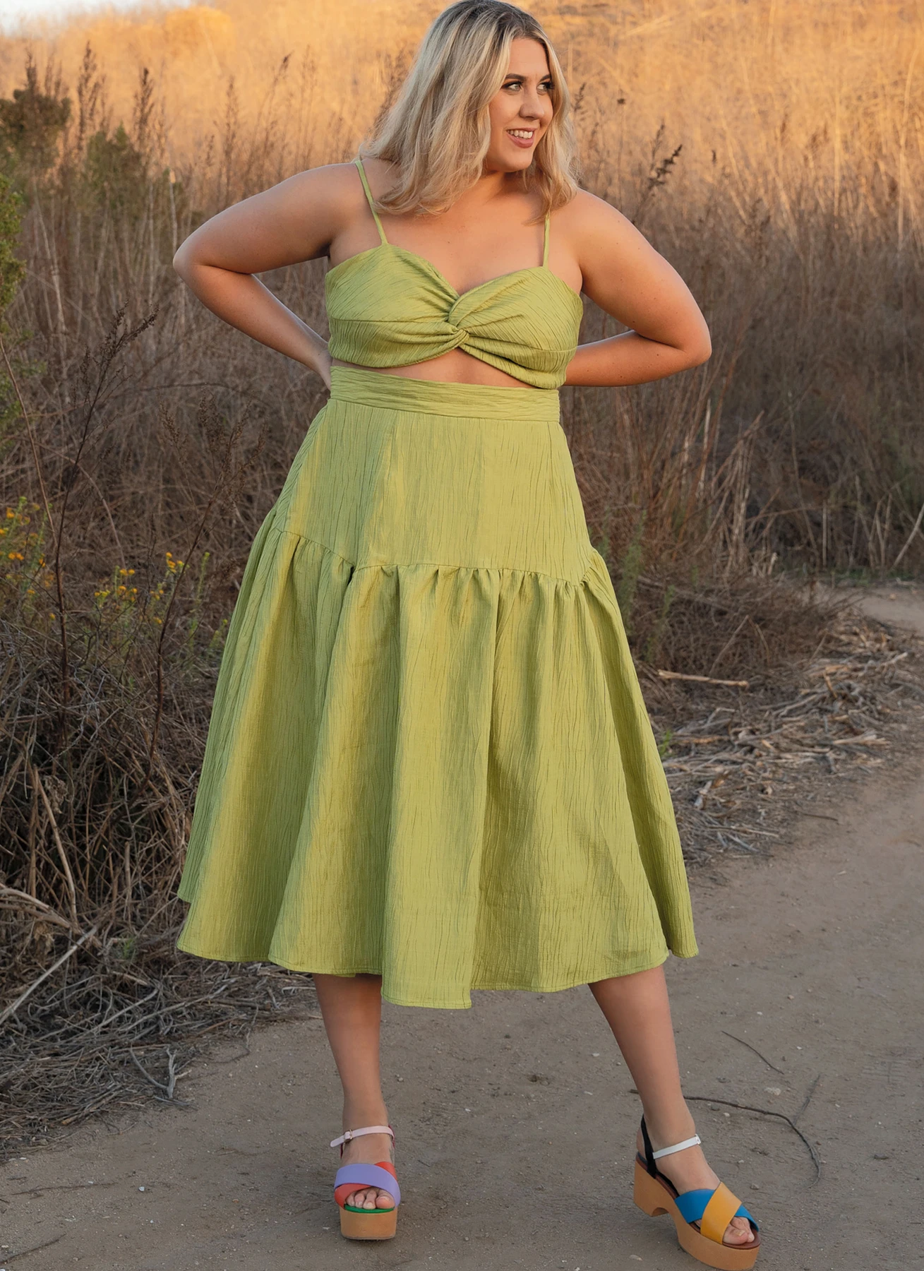 Know Me Sewing Pattern Misses' Crop Top and Skirt by Alisha Grace (PDF) 4 Know Me Sewing Pattern Misses' Crop Top and Skirt by Alisha Grace (PDF)