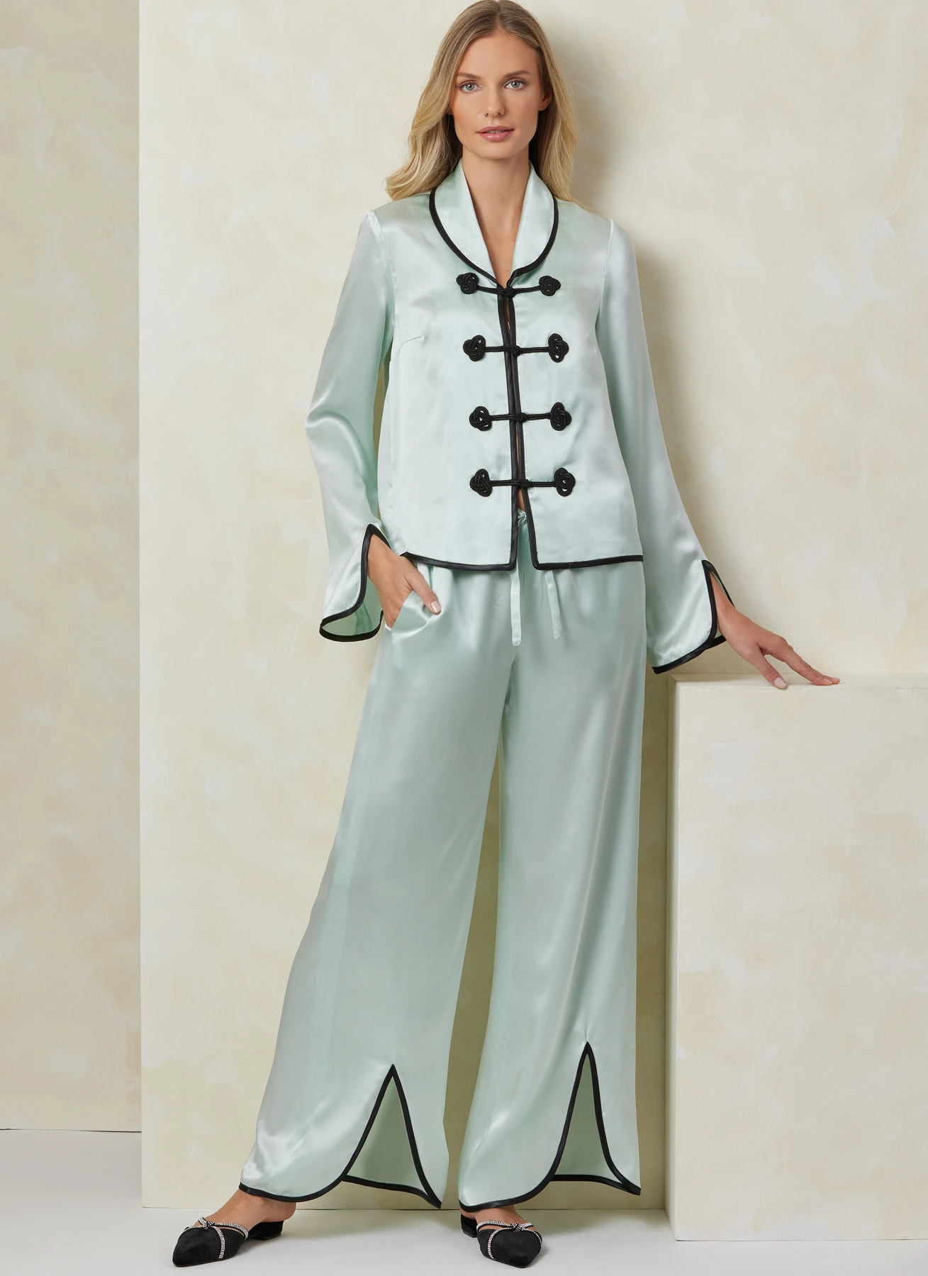 Vogue Patterns Misses' Pajamas 4 Vogue Patterns Misses' Pajamas