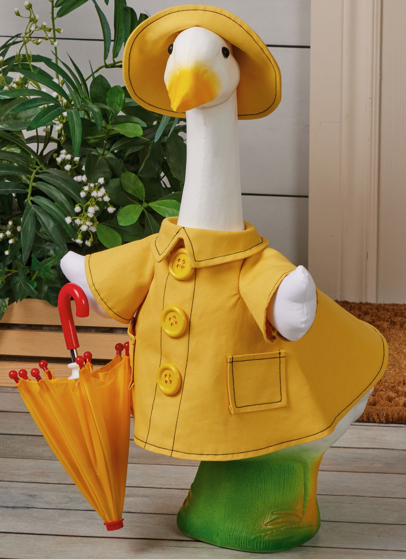 Simplicity Sewing Pattern Clothes for Porch and Lawn Geese 2 Simplicity Sewing Pattern Clothes for Porch and Lawn Geese