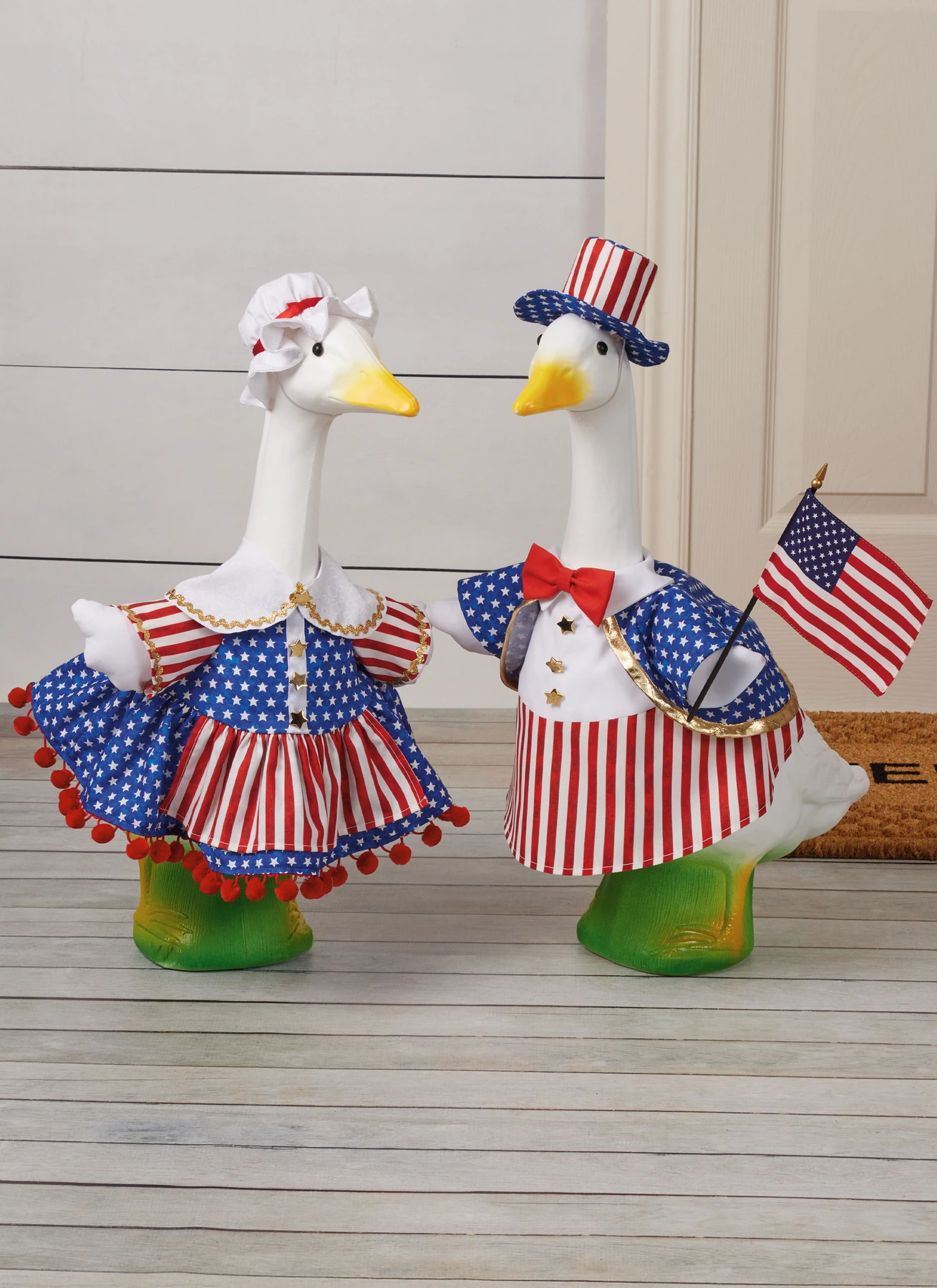 Simplicity Sewing Pattern Clothes for Porch and Lawn Geese 4 Simplicity Sewing Pattern Clothes for Porch and Lawn Geese