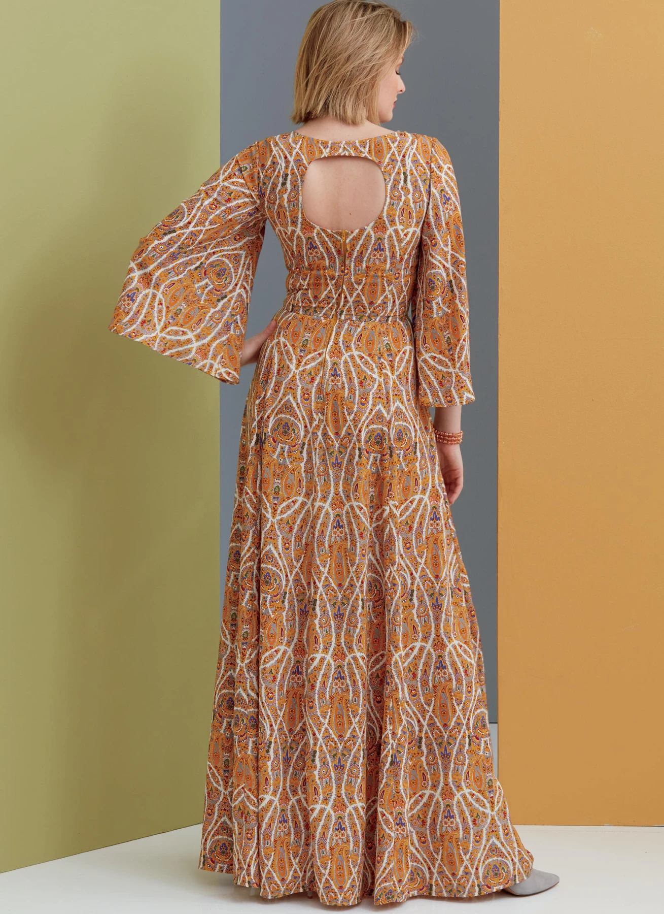 Vogue Patterns Misses' Dress 12 Vogue Patterns Misses' Dress