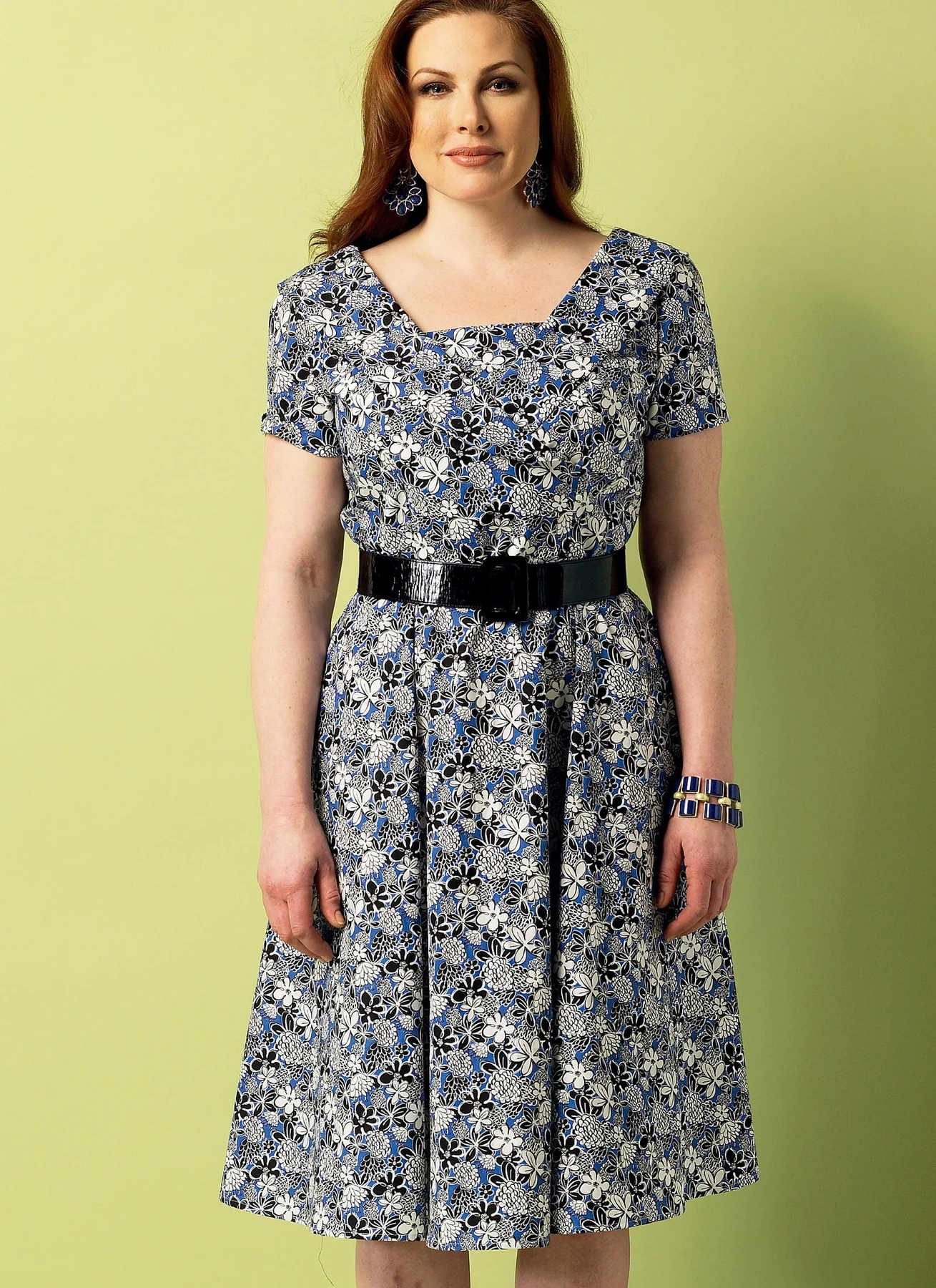 Butterick Sewing Pattern Misses'/Misses' Petite/Women's/Women's Petite Shawl Collar Dresses (PDF) 5 Butterick Sewing Pattern Misses'/Misses' Petite/Women's/Women's Petite Shawl Collar Dresses (PDF)