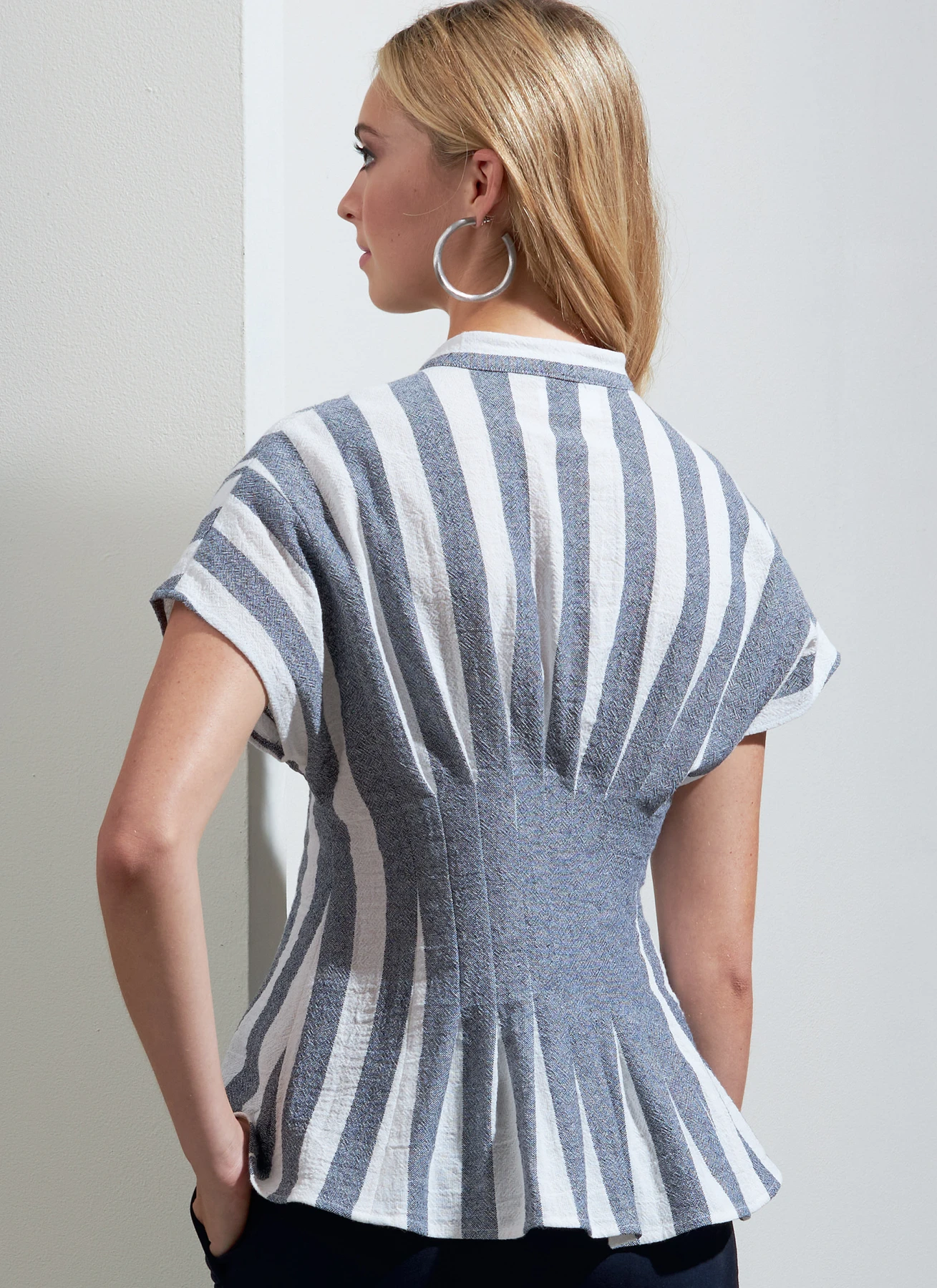 Vogue Patterns Misses' Tops 6 Vogue Patterns Misses' Tops