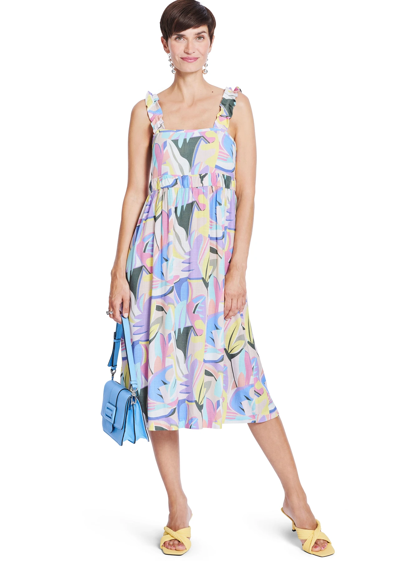 Burda Style Sewing Pattern 5821 Misses' Dress 4 Burda Style Sewing Pattern 5821 Misses' Dress
