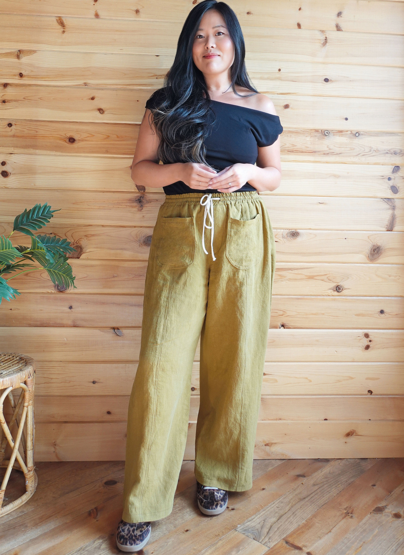 Know Me Sewing Pattern Misses' Pants by Sew Bake Make (PDF) 2 Know Me Sewing Pattern Misses' Pants by Sew Bake Make (PDF)