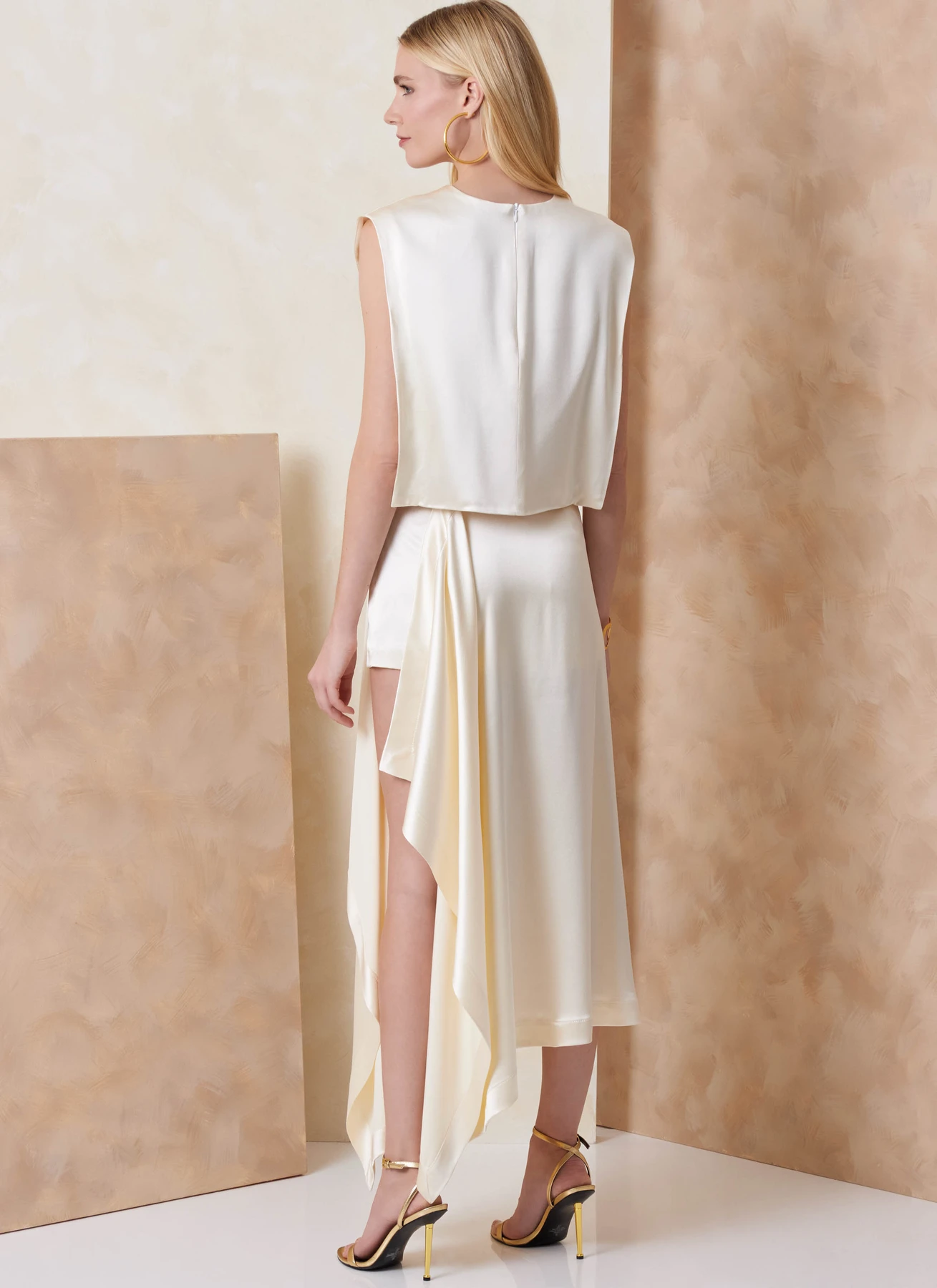 Vogue Patterns Misses' Cropped Top and Draped Skort (PDF) 5 Vogue Patterns Misses' Cropped Top and Draped Skort (PDF)