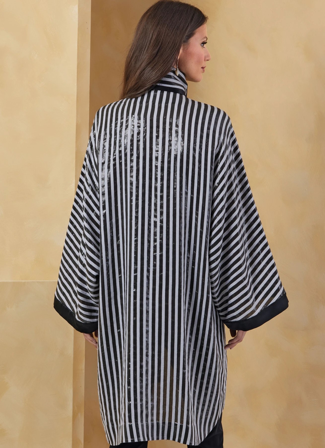 Vogue Patterns Misses' Jacket by Julio Cesar NYC 4 Vogue Patterns Misses' Jacket by Julio Cesar NYC