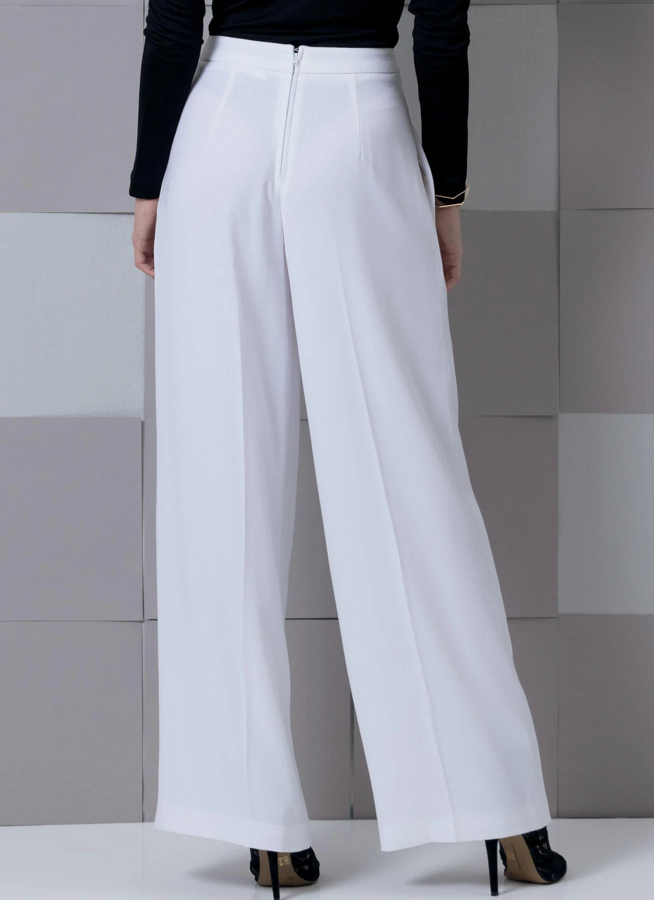 Vogue Patterns Misses' Pants 8 Vogue Patterns Misses' Pants
