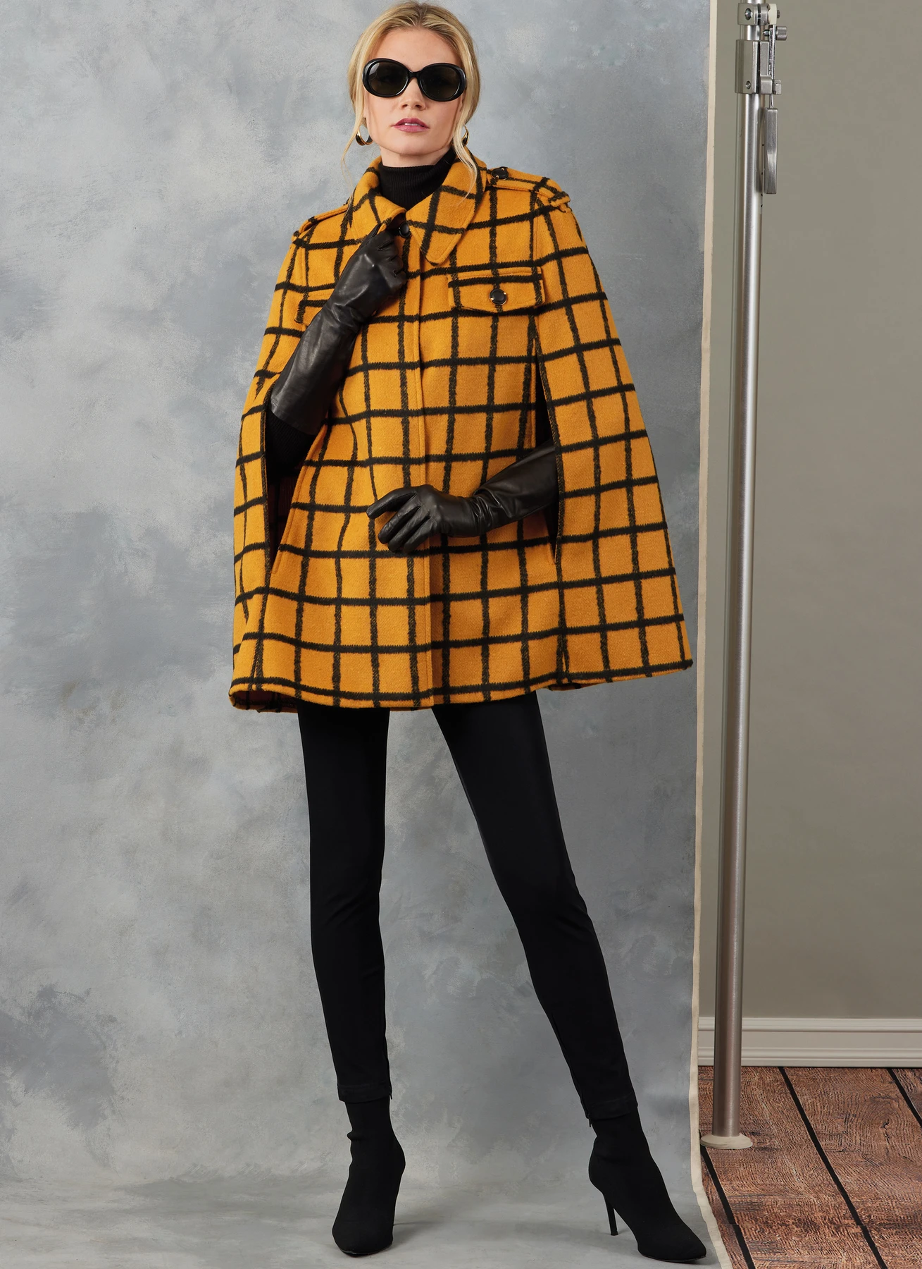 Vogue Patterns Misses' Capes and Belt 4 Vogue Patterns Misses' Capes and Belt