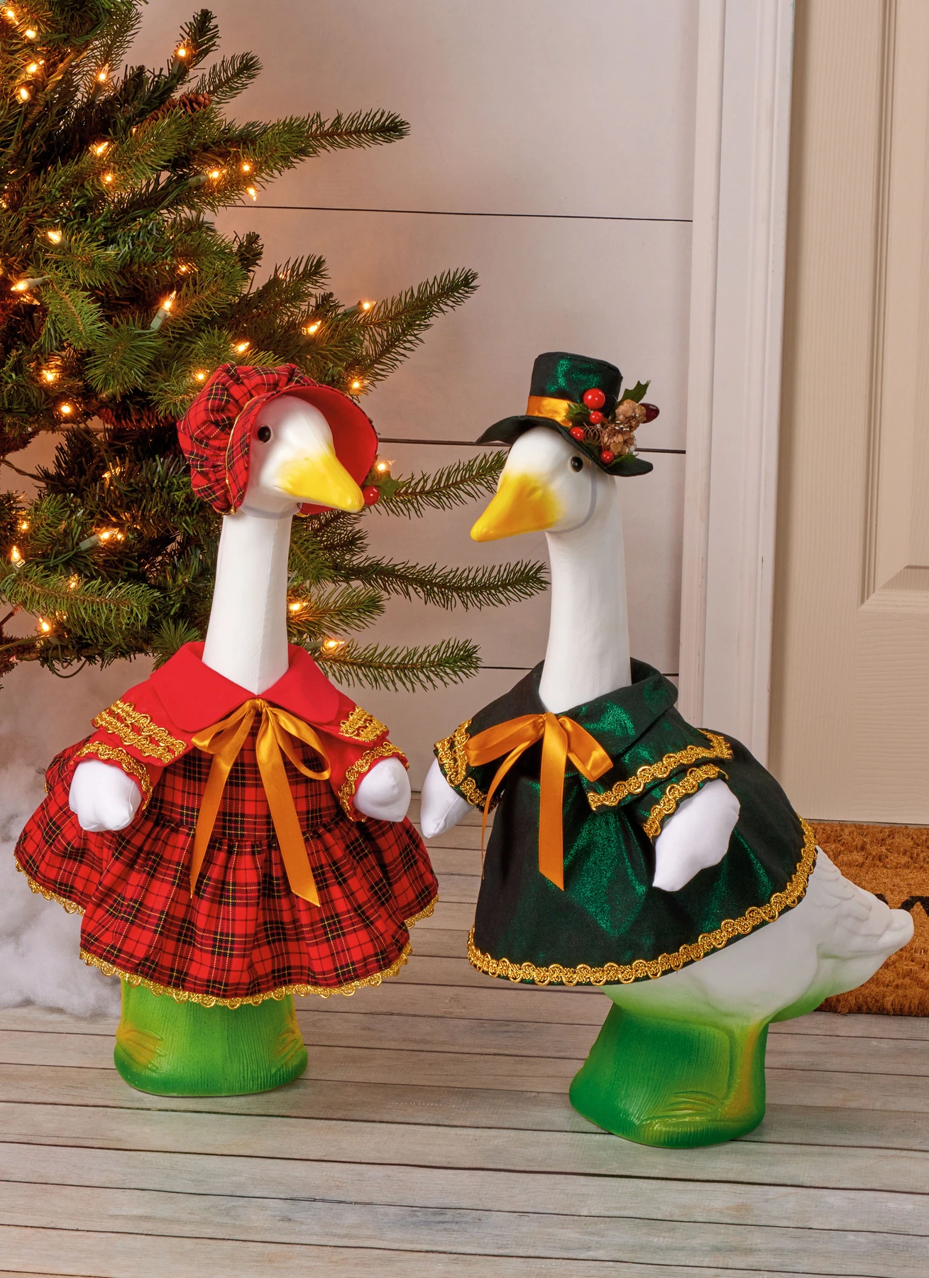 Simplicity Sewing Pattern Porch Geese Clothes for Christmas Holiday 5 Simplicity Sewing Pattern Porch Geese Clothes for Christmas Holiday