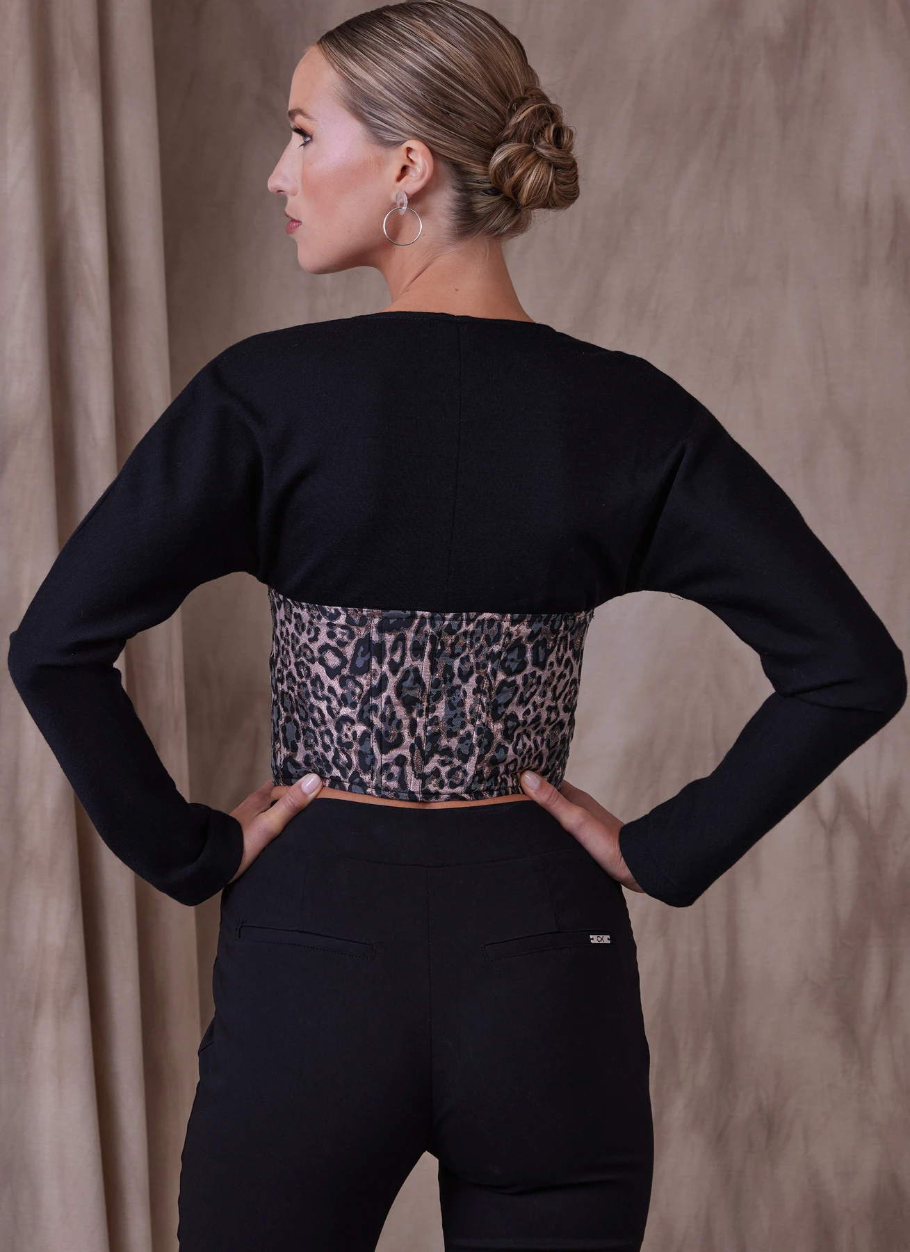 Vogue Patterns Misses' Tops 7 Vogue Patterns Misses' Tops