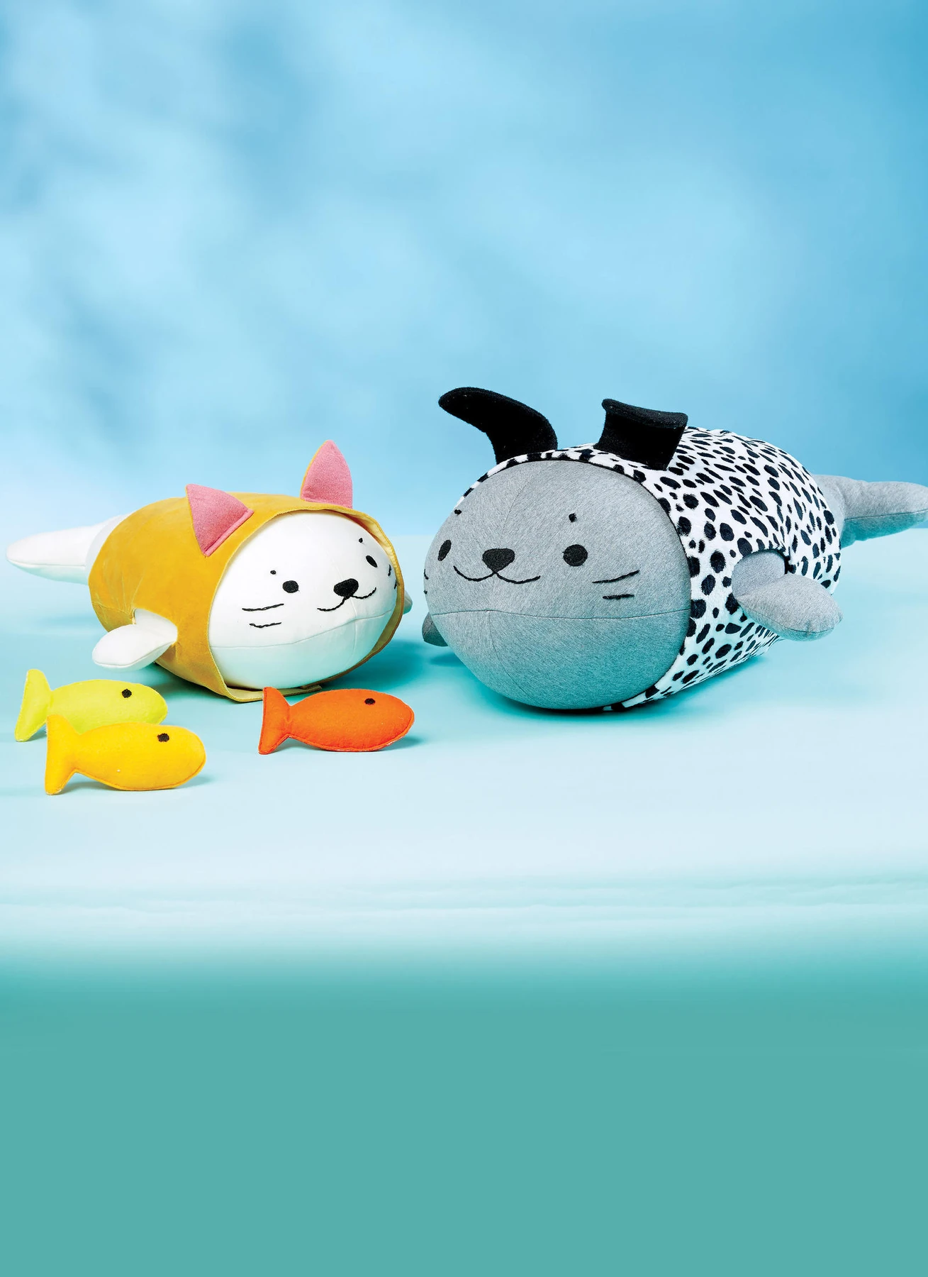McCall's Sewing Pattern Soft Toys Cat and Dog Outfits (PDF) 2 McCall's Sewing Pattern Soft Toys Cat and Dog Outfits (PDF)