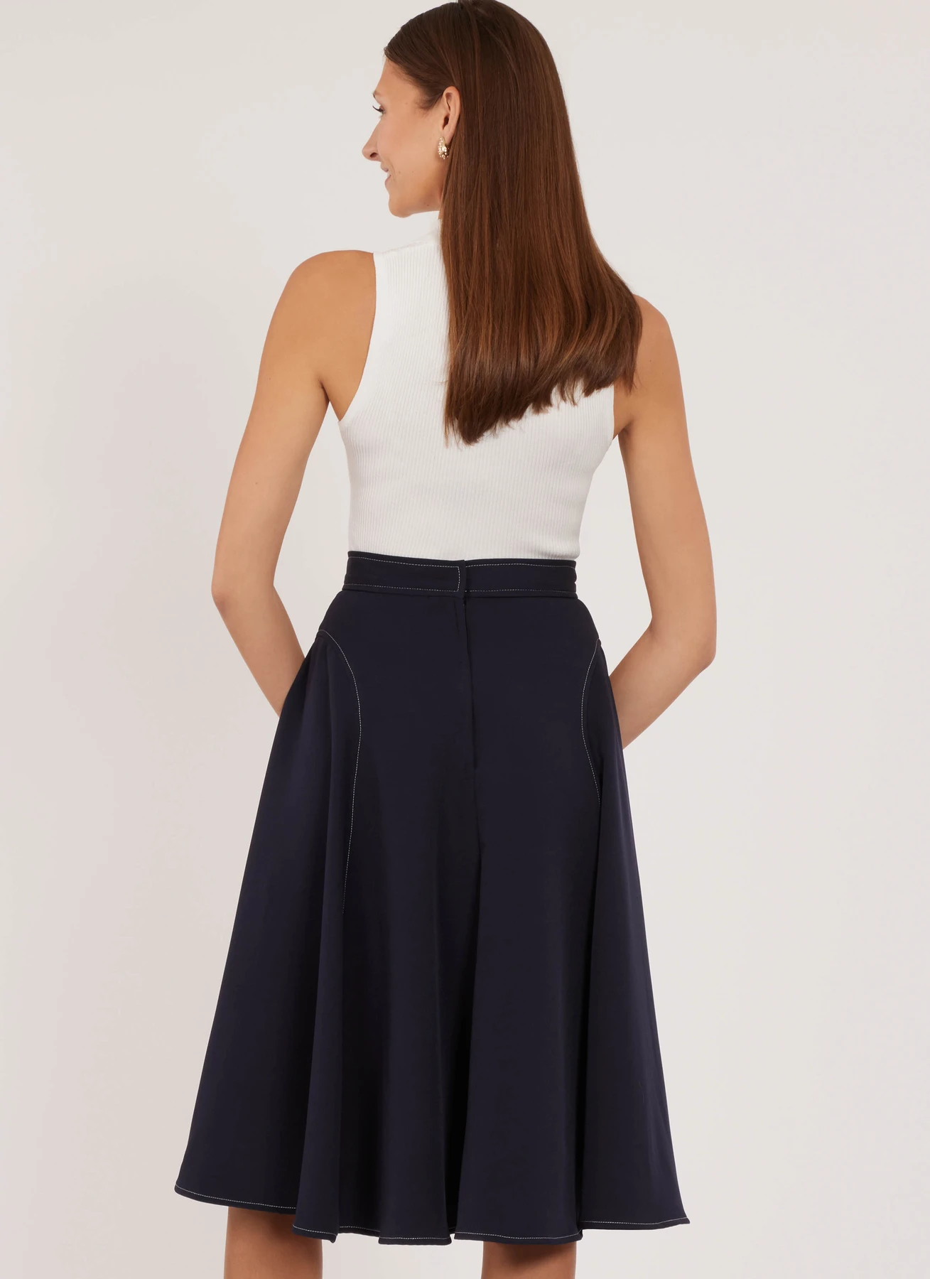 New Look Sewing Pattern Misses' Skirts in Two Lengths 7 New Look Sewing Pattern Misses' Skirts in Two Lengths