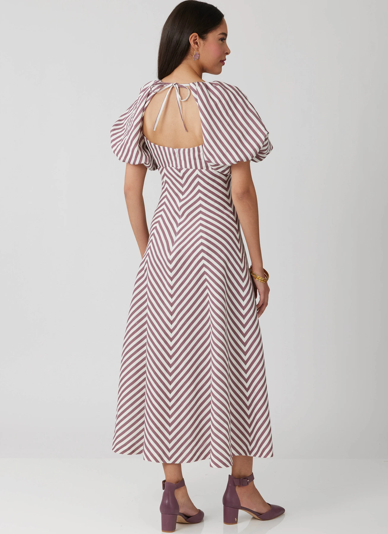 McCall's Sewing Pattern Misses' Midi Dress with Sleeve and Length Variations (PDF) 5 McCall's Sewing Pattern Misses' Midi Dress with Sleeve and Length Variations (PDF)