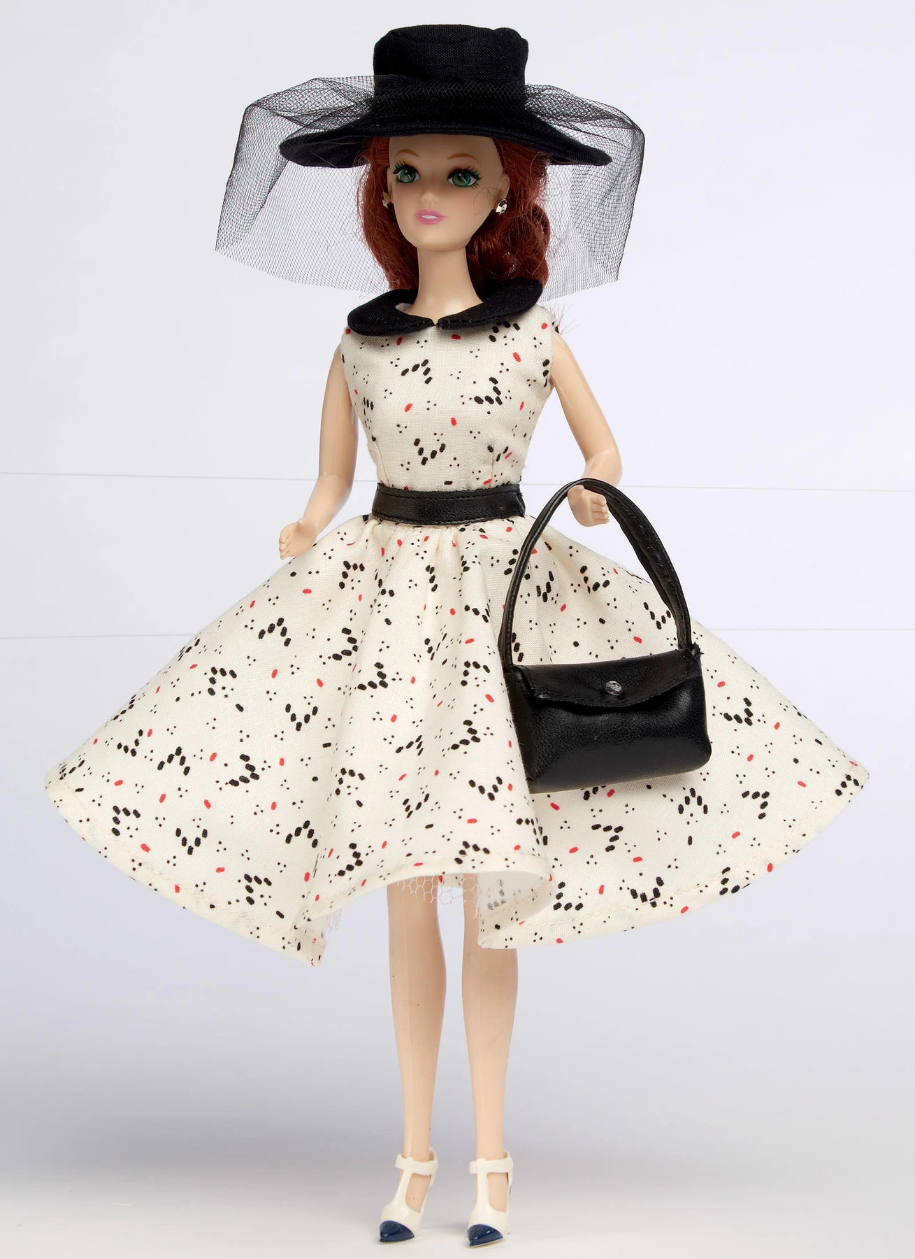 McCall's Sewing Pattern Retro-Style Clothes and Accessories for 11¬?" Doll (PDF) 2 McCall's Sewing Pattern Retro-Style Clothes and Accessories for 11¬?" Doll (PDF)