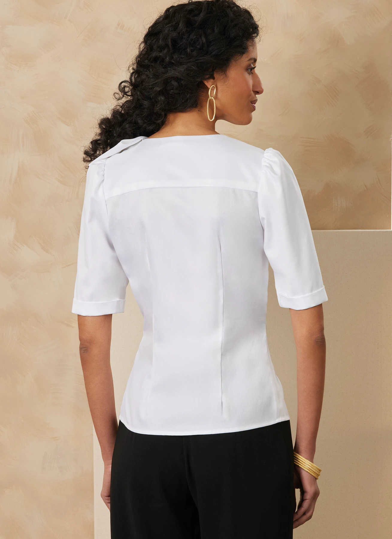 Vogue Patterns Misses' and Miss Petite Bow Blouse With Sleeve Variations (PDF) 4 Vogue Patterns Misses' and Miss Petite Bow Blouse With Sleeve Variations (PDF)
