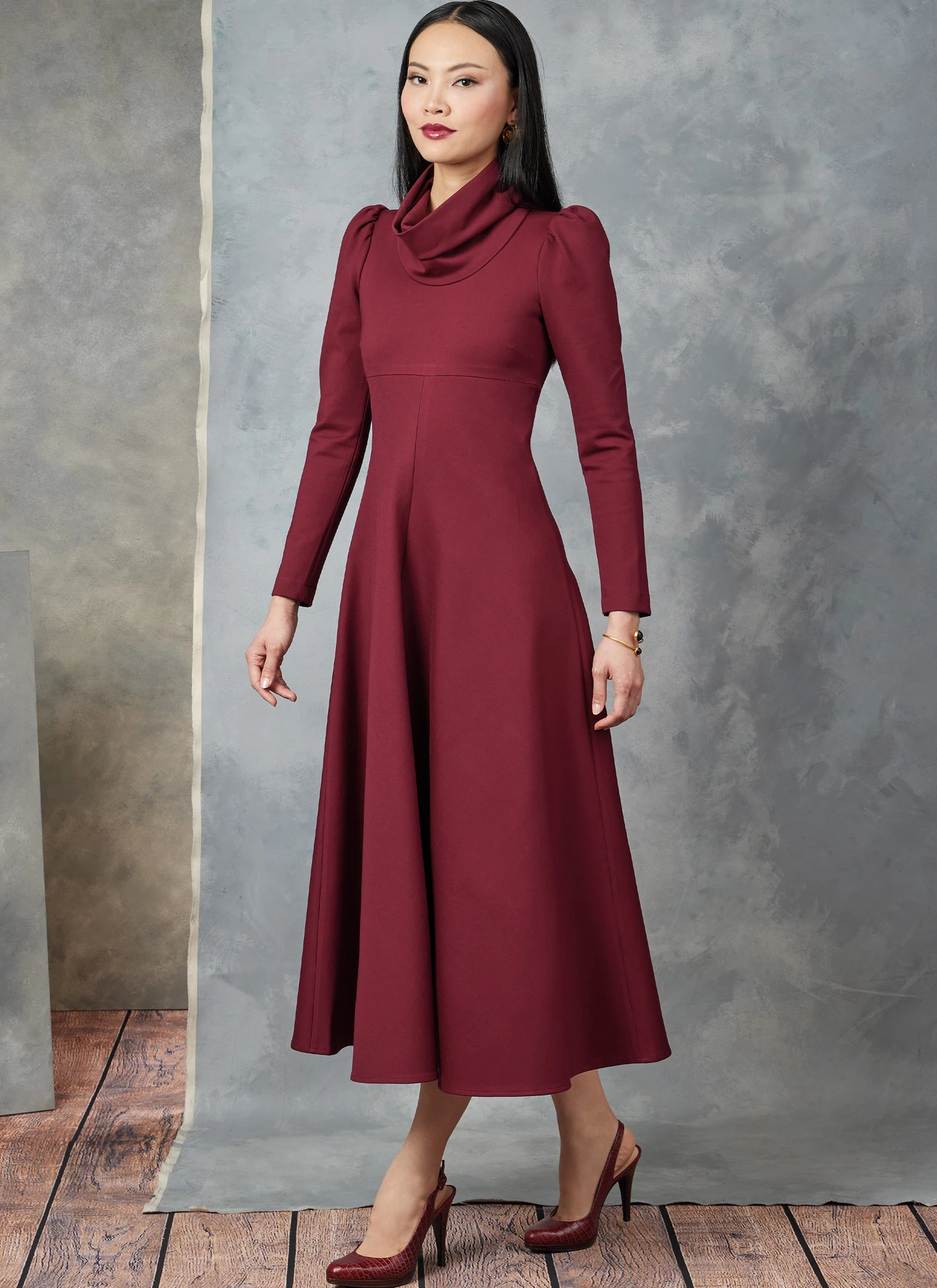 Vogue Patterns Misses' Dress 2 Vogue Patterns Misses' Dress