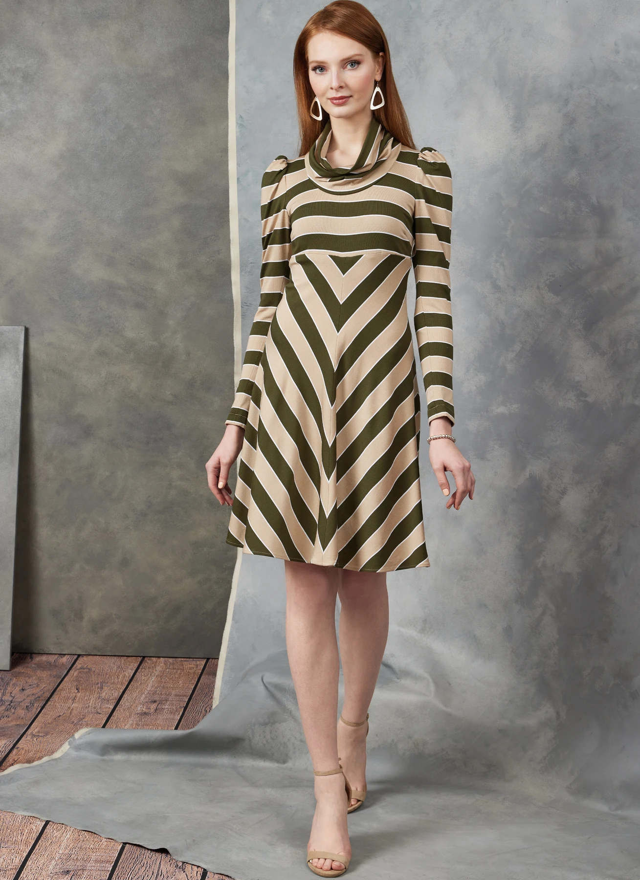 Vogue Patterns Misses' Dress 4 Vogue Patterns Misses' Dress