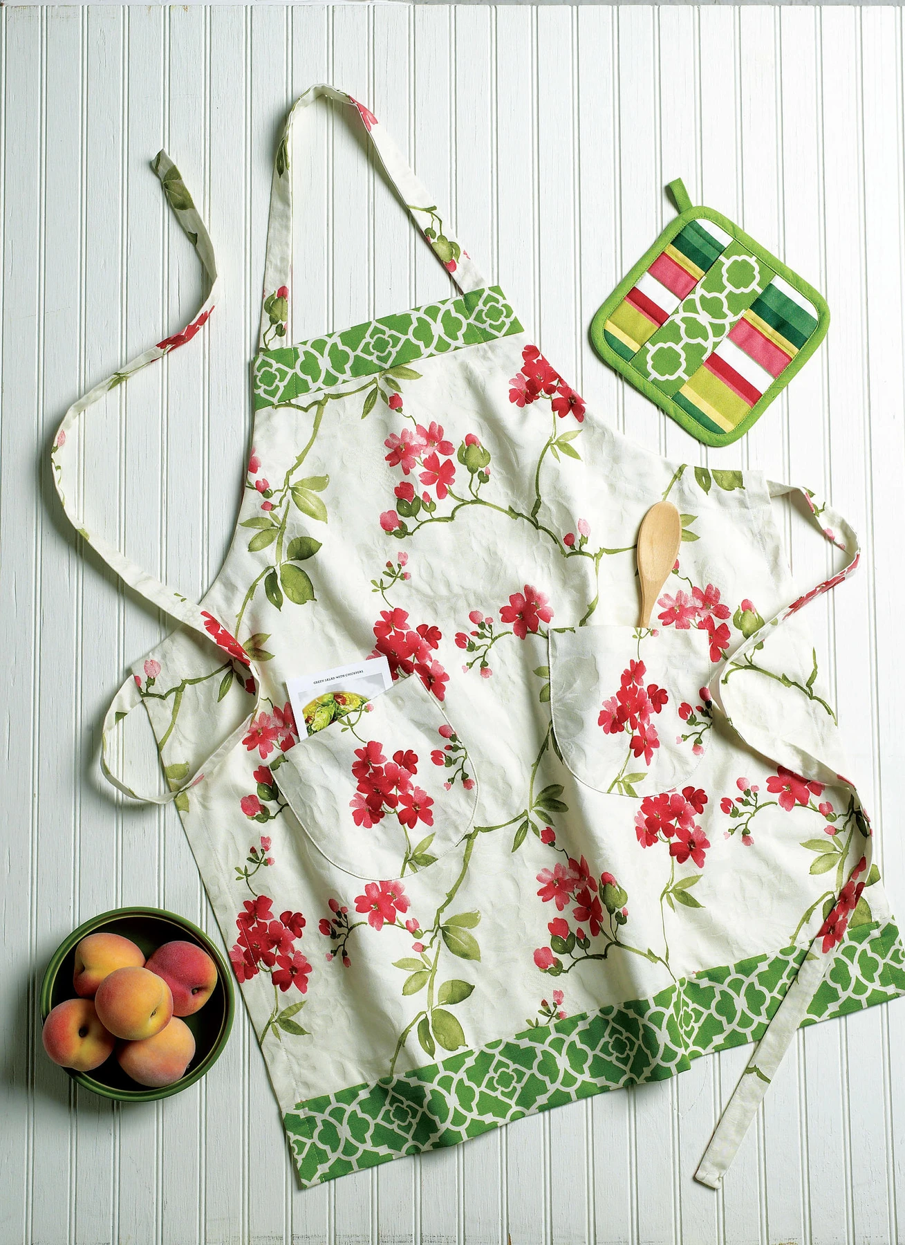 Butterick Sewing Pattern Apron, Hot Pads, Pot Holders, Place Mat, Napkin and Seat Cushion (PDF) 6 Butterick Sewing Pattern Apron, Hot Pads, Pot Holders, Place Mat, Napkin and Seat Cushion (PDF)