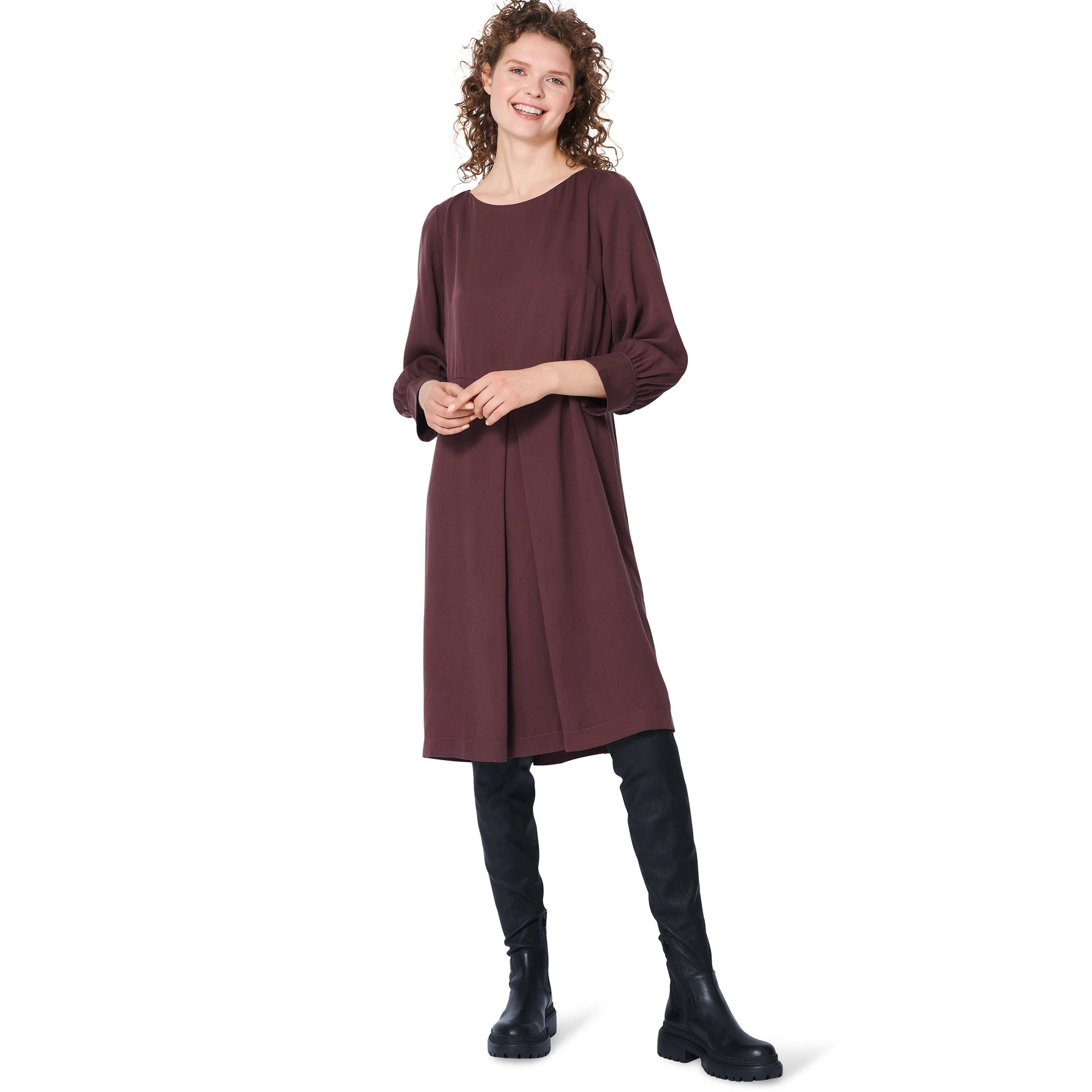 Burda Style Sewing Pattern 5975 Misses' Dress with Scoop Neckline and Sleeve Bands 9 Burda Style Sewing Pattern 5975 Misses' Dress with Scoop Neckline and Sleeve Bands