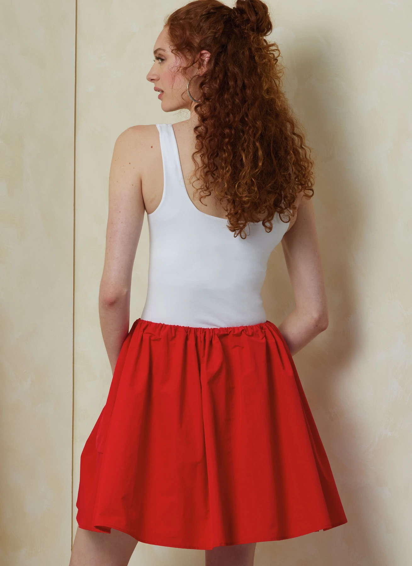 Vogue Patterns Misses' Skirt in Two Lengths (PDF) 6 Vogue Patterns Misses' Skirt in Two Lengths (PDF)