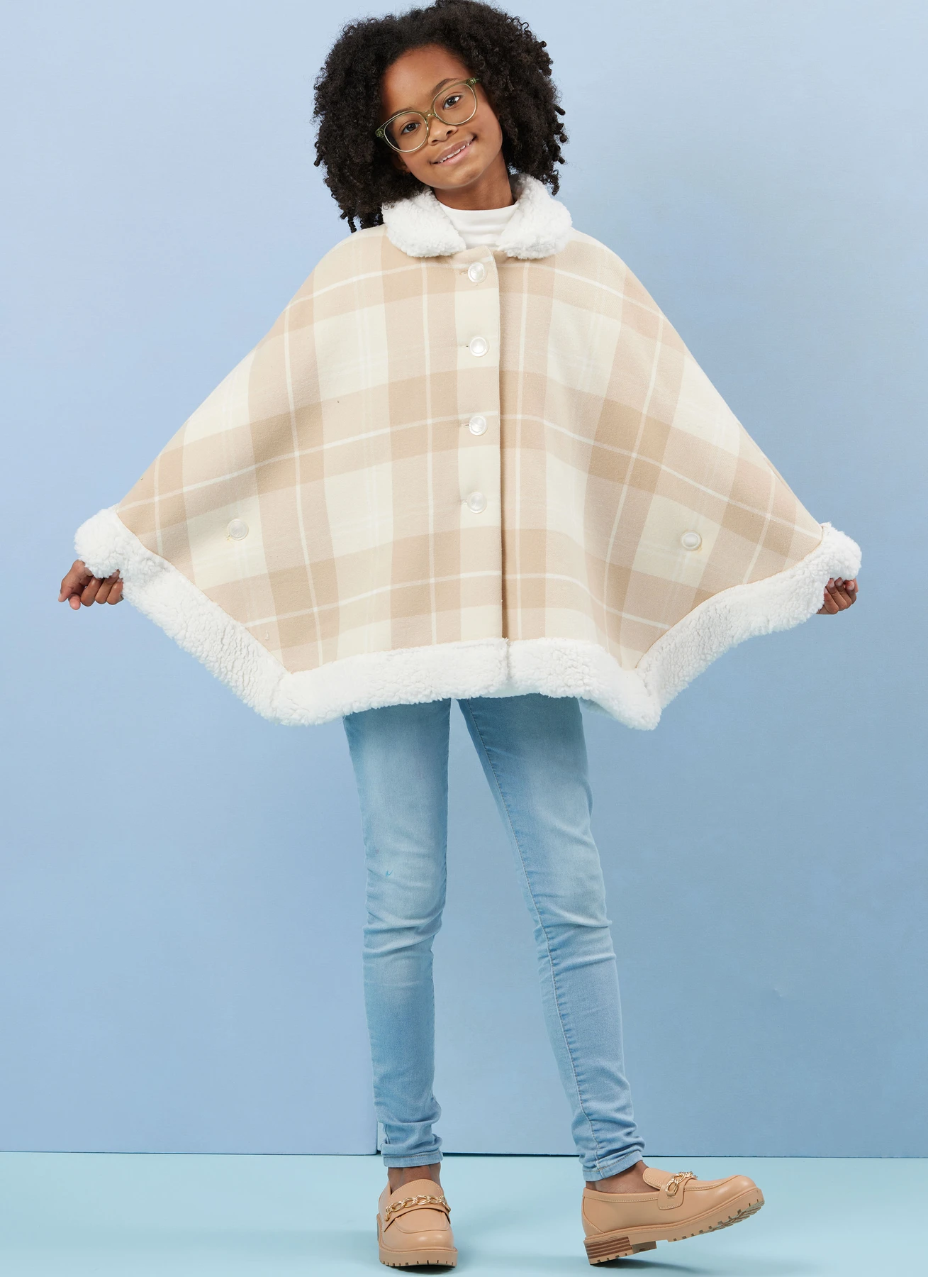 Simplicity Sewing Pattern Children's and Girls' Ponchos 8 Simplicity Sewing Pattern Children's and Girls' Ponchos